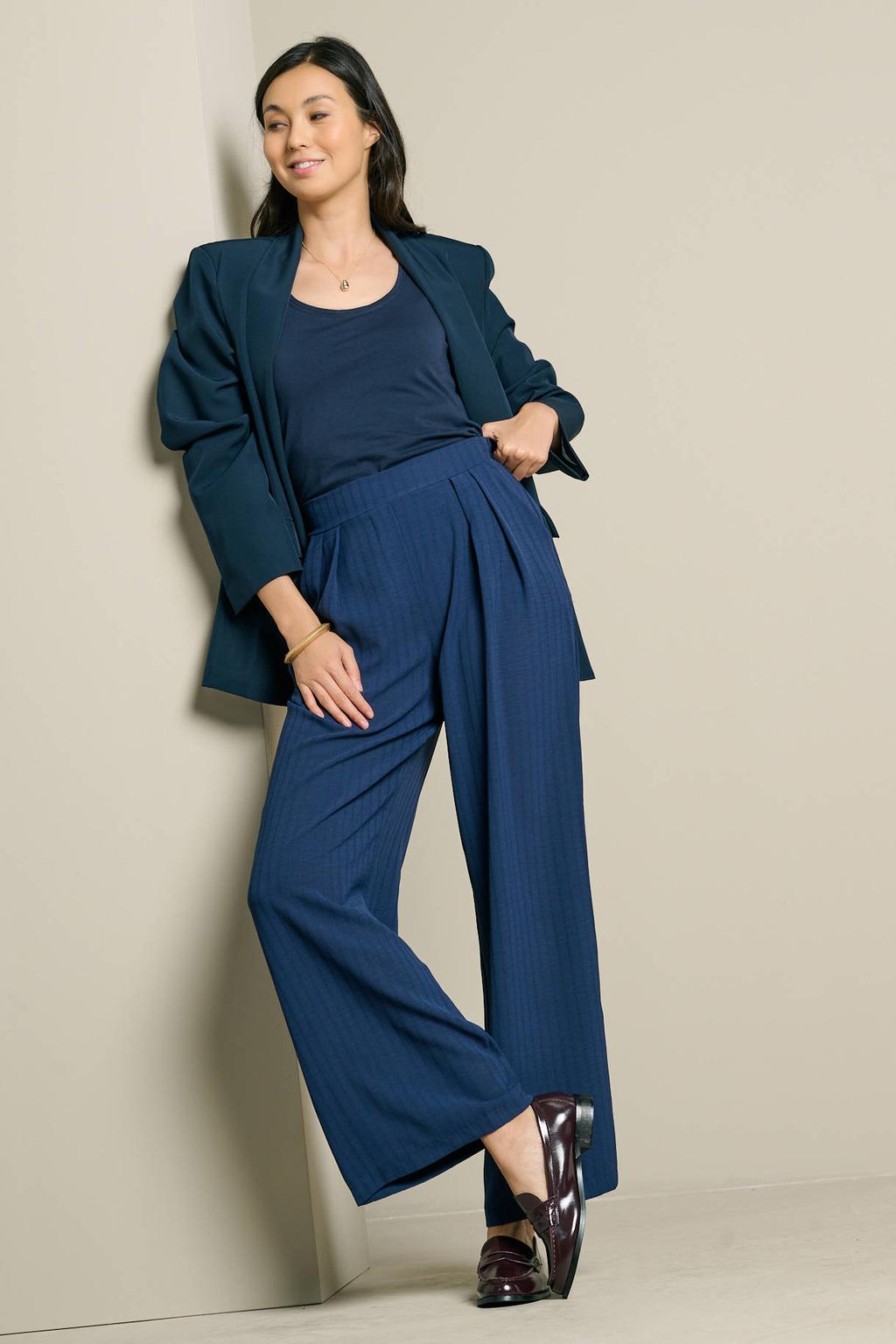 Donkerblauwe dames LOLALIZA wide leg broek met krijtstreepprint