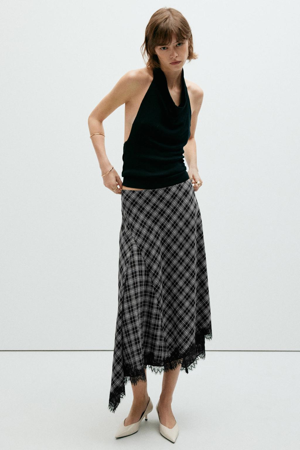 Zwart en witte dames Mango geruite midi rok gemaakt van polyester en met elastische tailleband