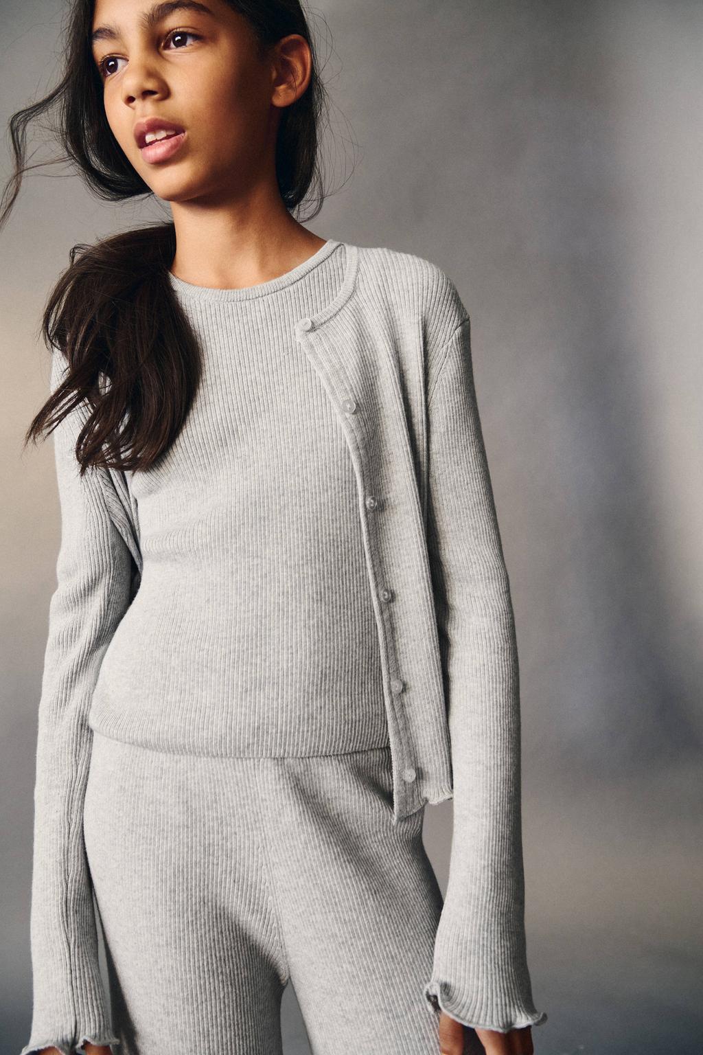 Grijze meisjes Mango Kids gebreid vest van katoen met effen, lange mouwen, ronde hals en knoopsluiting