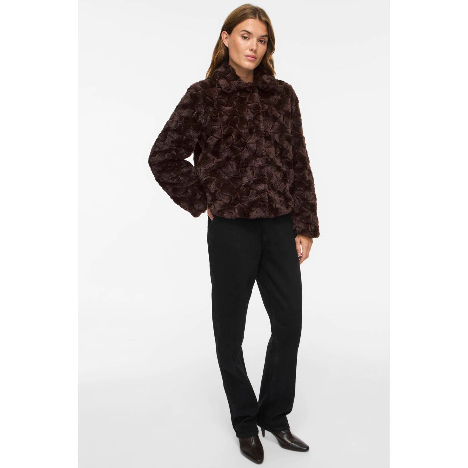 VILA imitatiebont faux fur jas donkerbruin