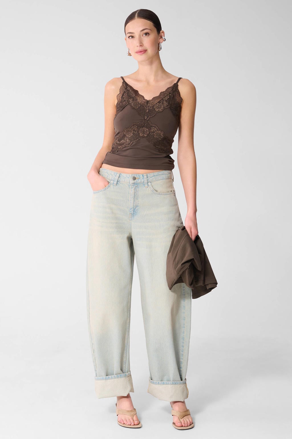 Bruine dames Shoeby top van polyamide met effen, spaghettibandjes, V-hals en kant