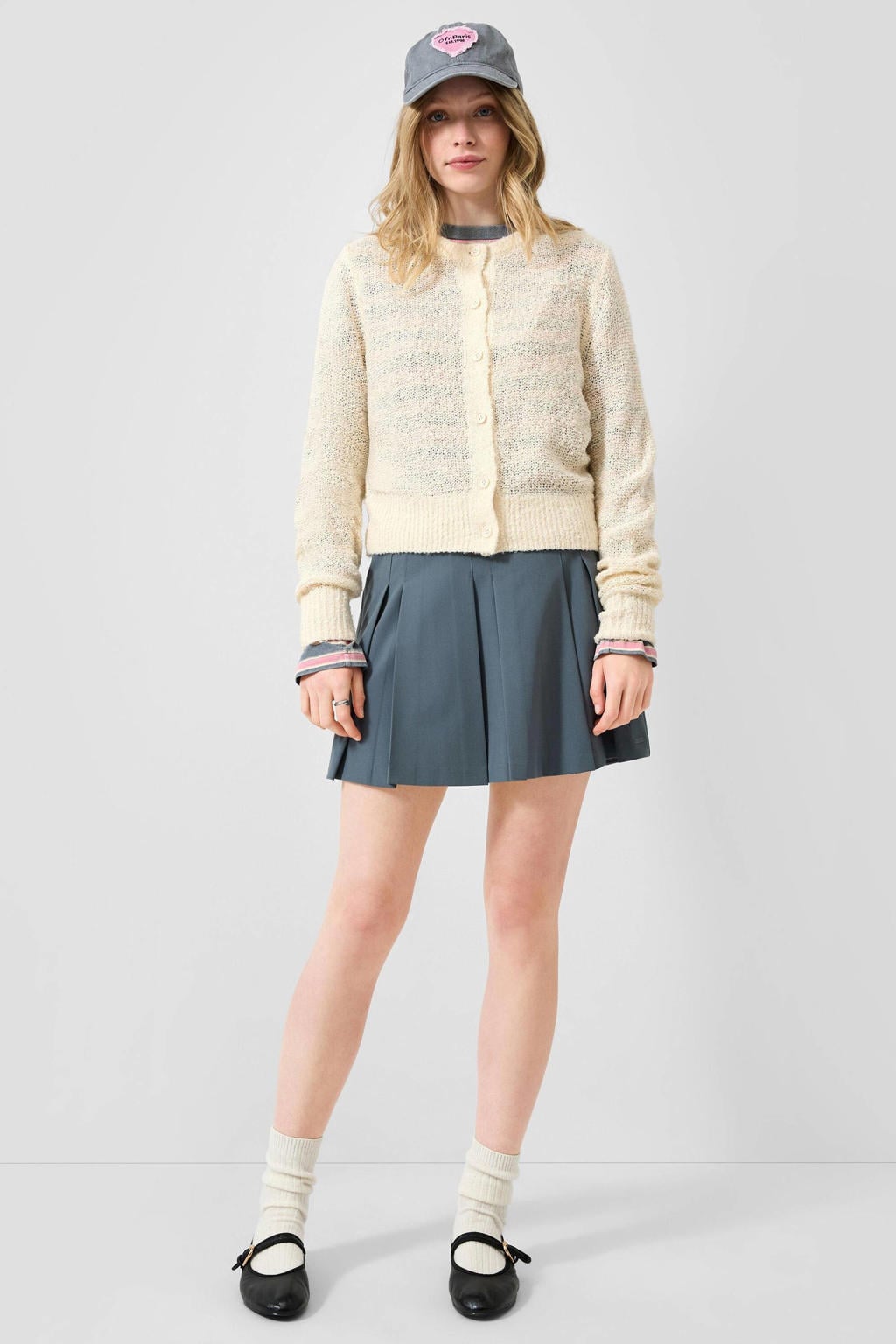 Ecru dames QS gebreid vest van acryl met effen, lange mouwen, ronde hals en knoopsluiting