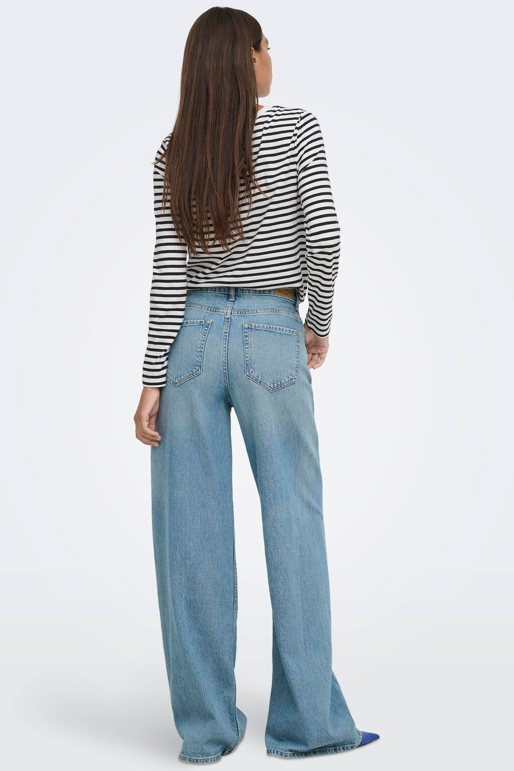 JDY gestreepte top met borduursels - zwart/wit