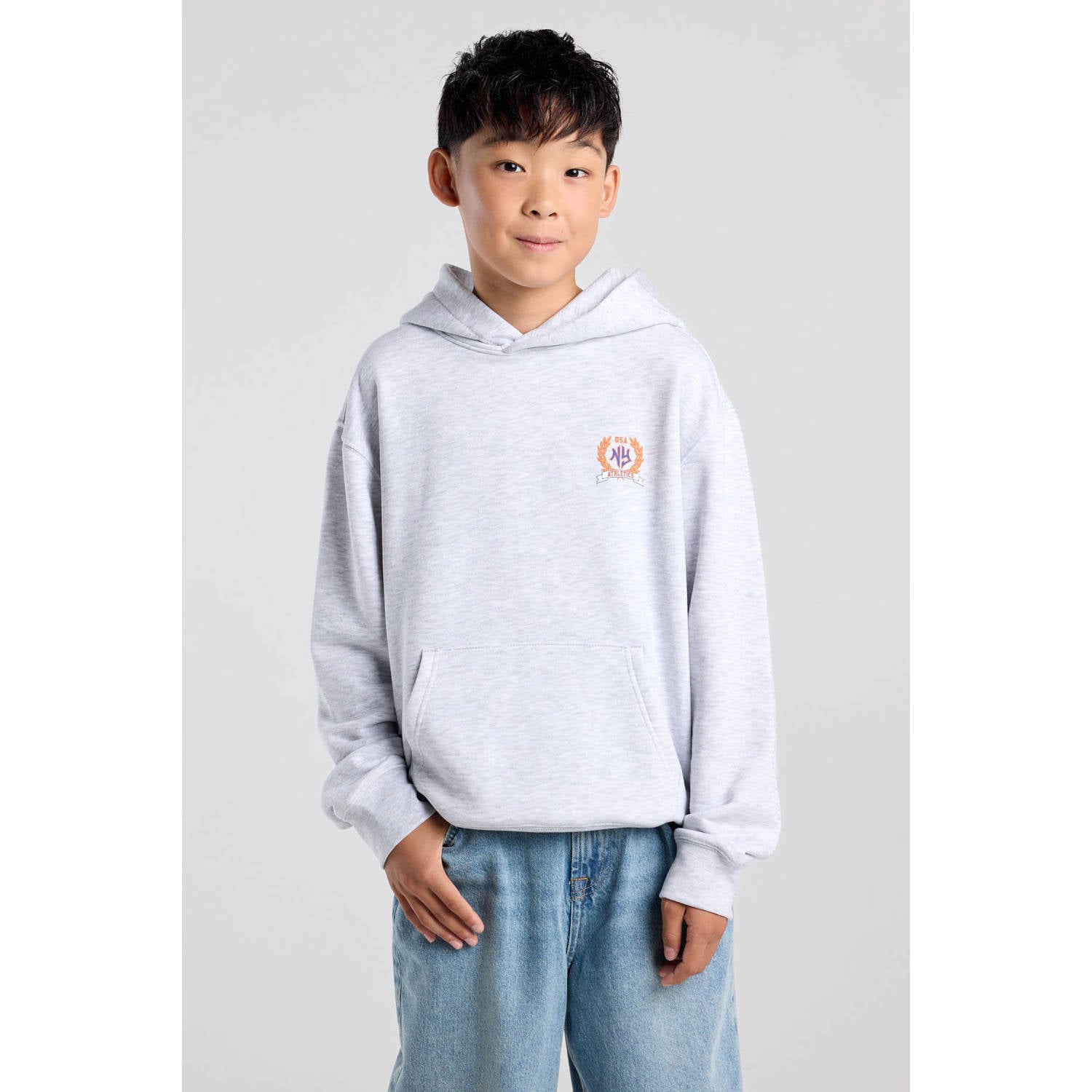 America Today hoodie met backprint lichtgrijs