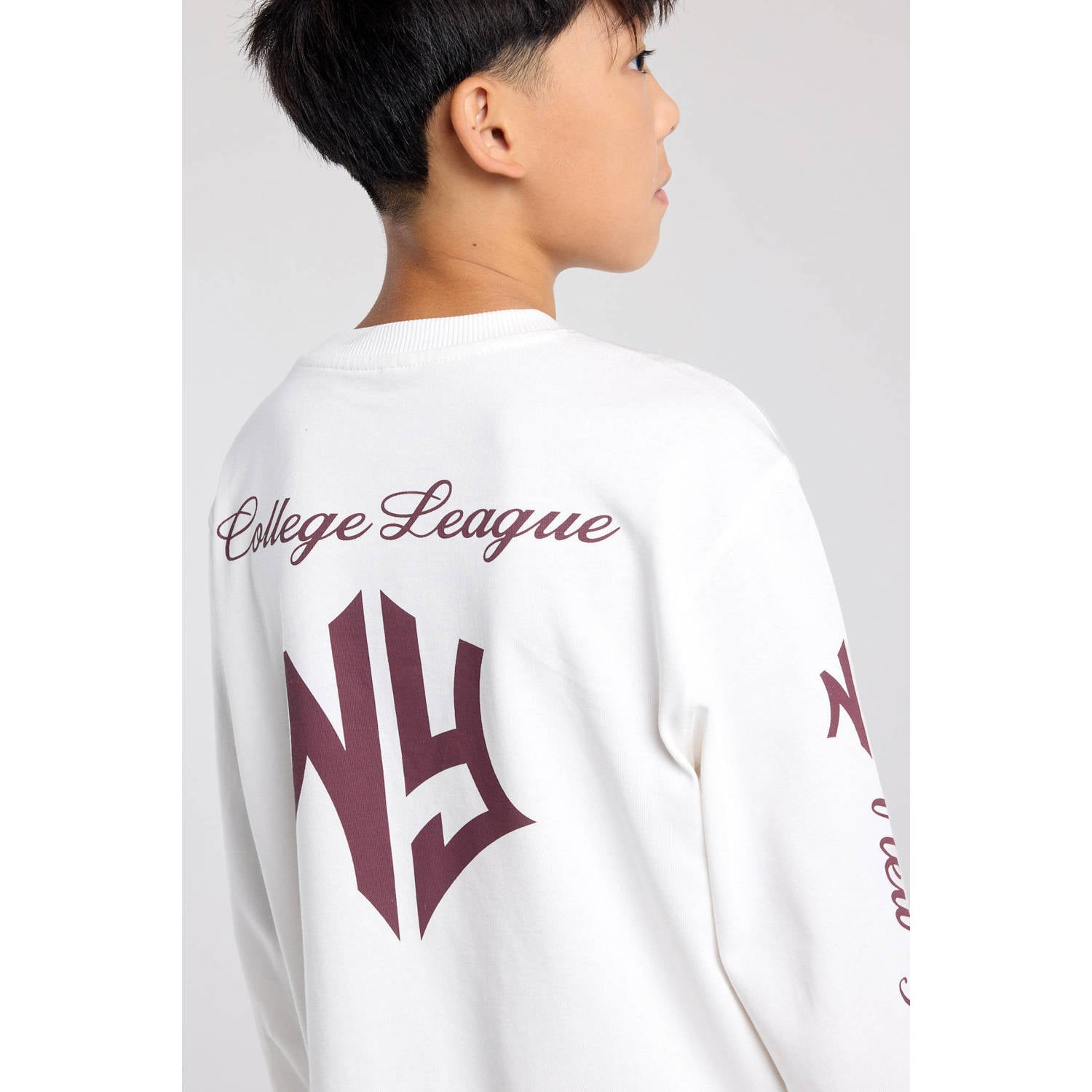 America Today longsleeve met backprint wit donkerrood