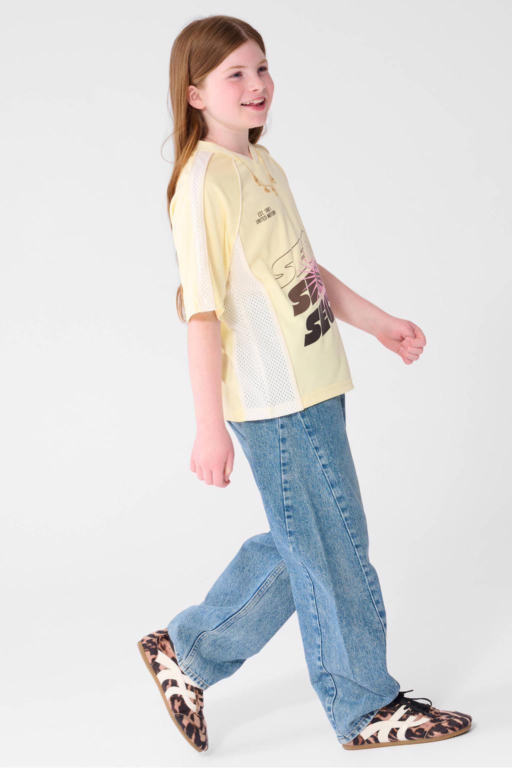 Medium blue denim meisjes Shoeby barrel jeans middelblauw van denim met high waist, rits- en knoopsluiting en effen
