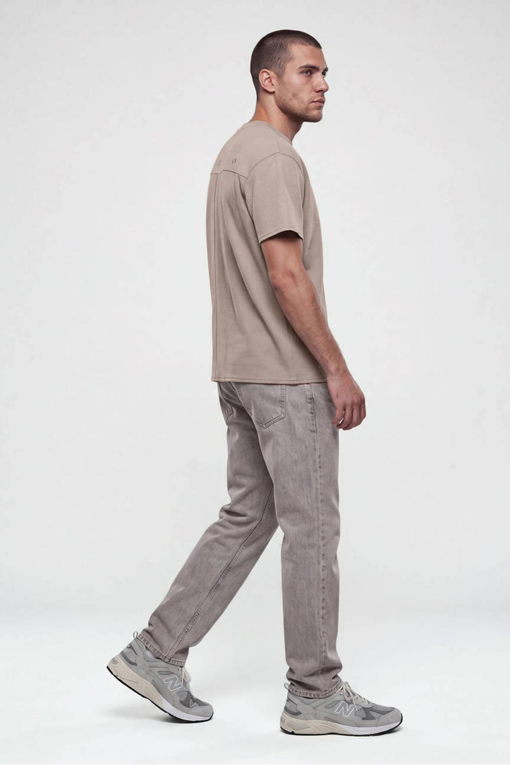 Kakikleurige heren Shoeby regular fit T-shirt van polyester met effen, korte mouwen en ronde hals