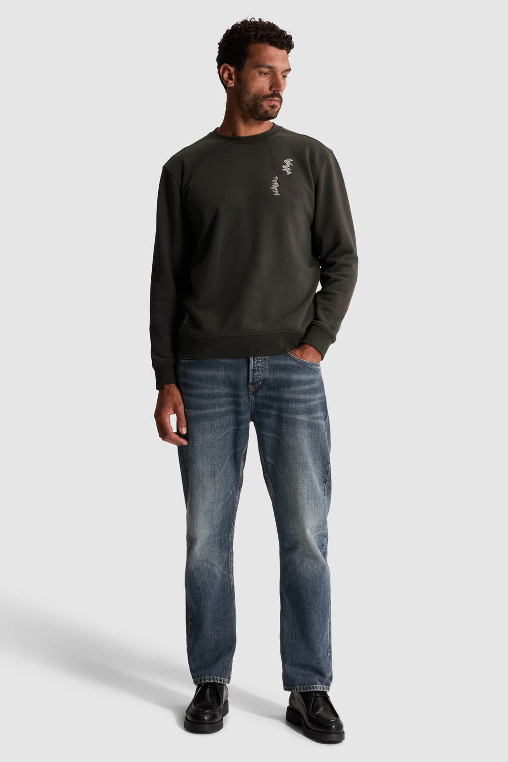Cast Iron relaxed fit sweater met backprint - clever crows