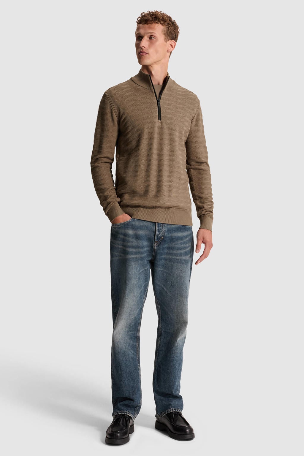 Lichtbruine heren Cast Iron regular fit gebreide trui van viscose met effen, lange mouwen en opstaande kraag