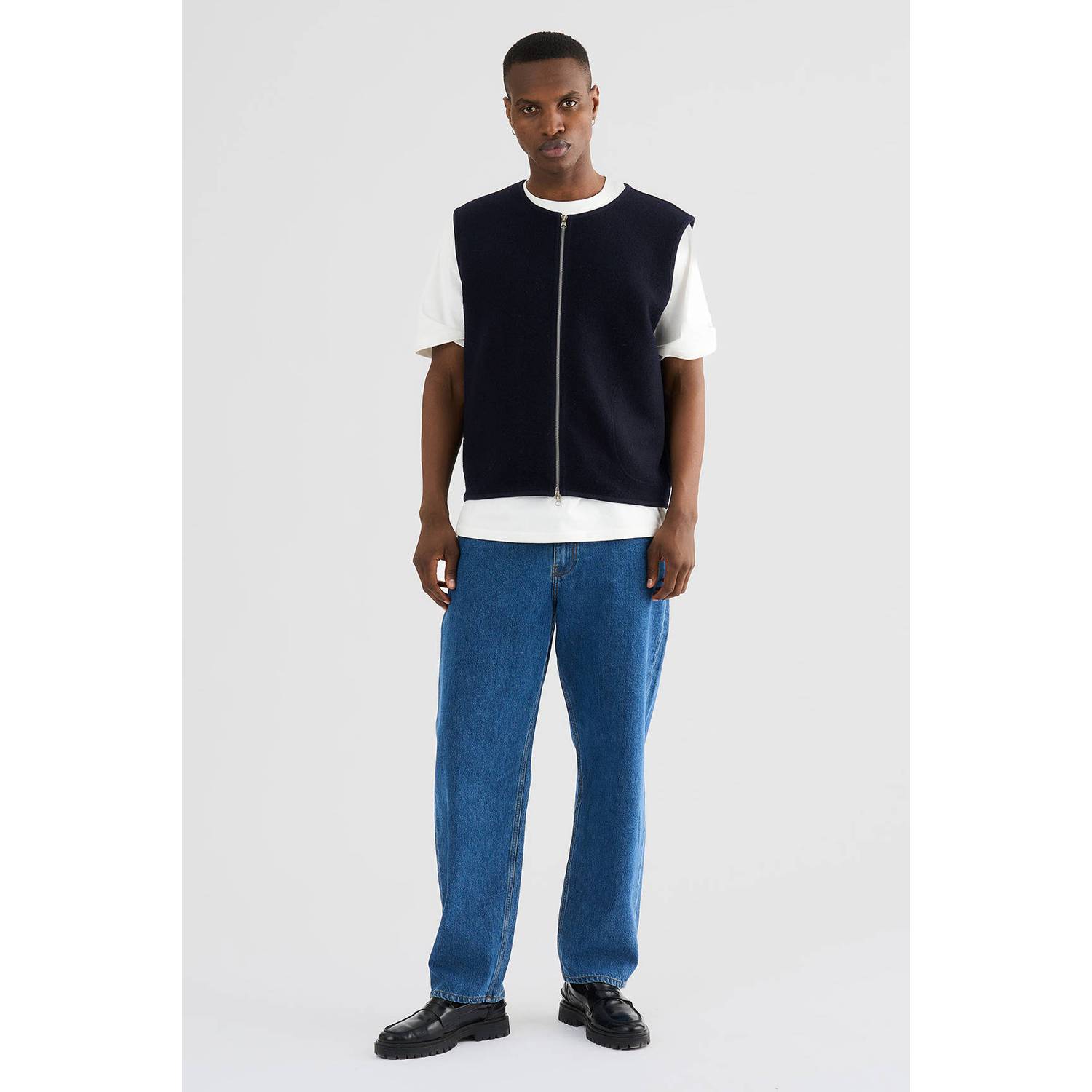 Resteröds gebreid vest met wol donkerblauw