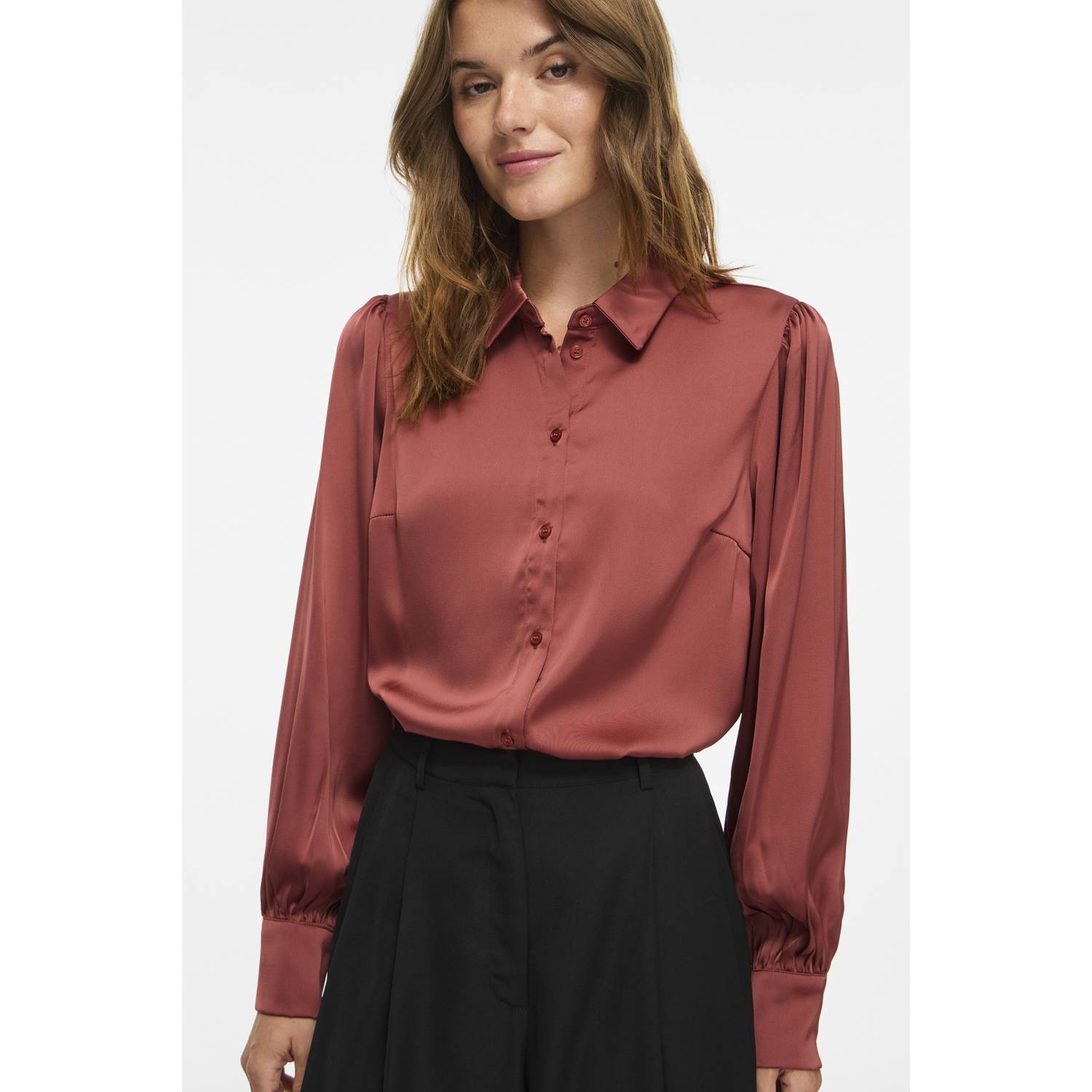 VILA satijnen rechtvallende blouse roodbruin