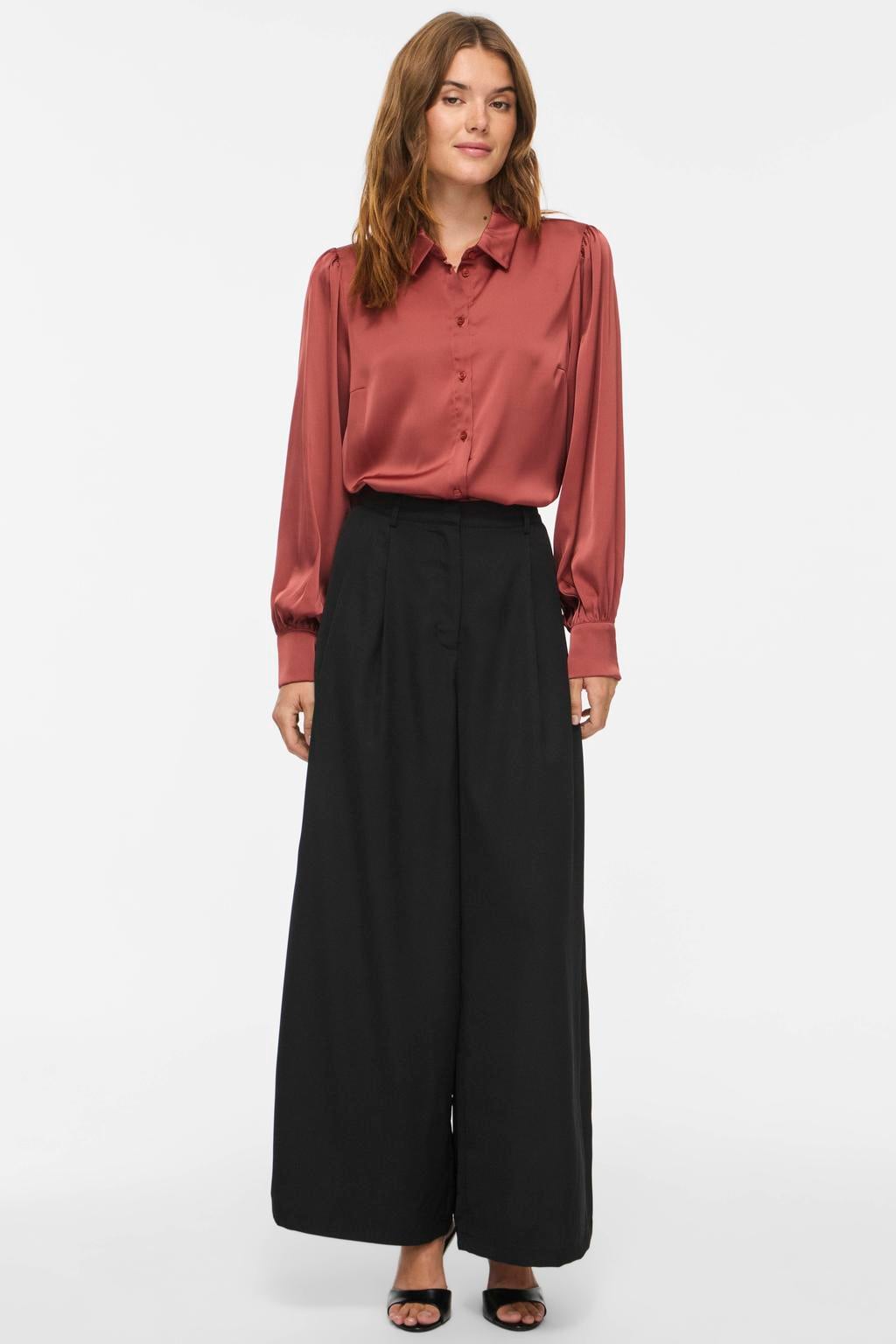 Roodbruine dames VILA satijnen rechtvallende blouse bruin met effen, lange mouwen, klassieke kraag en knoopsluiting