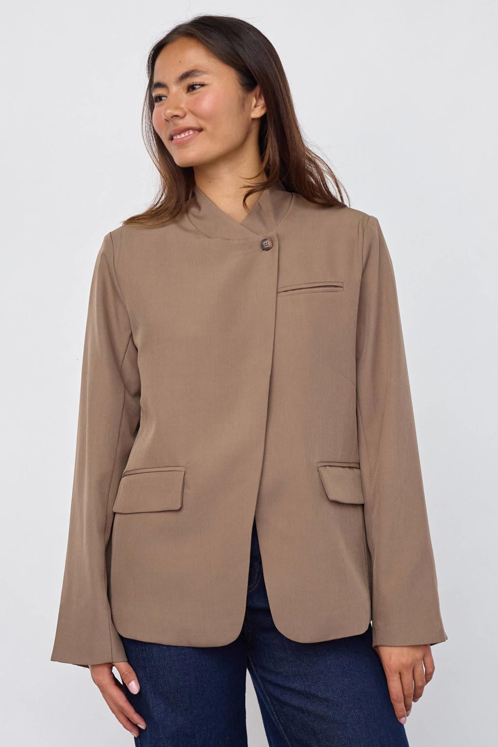 Beige dames SisterS Point regular blazer van polyester met effen, lange mouwen, overslagkraag, knoopsluiting en overslag detail