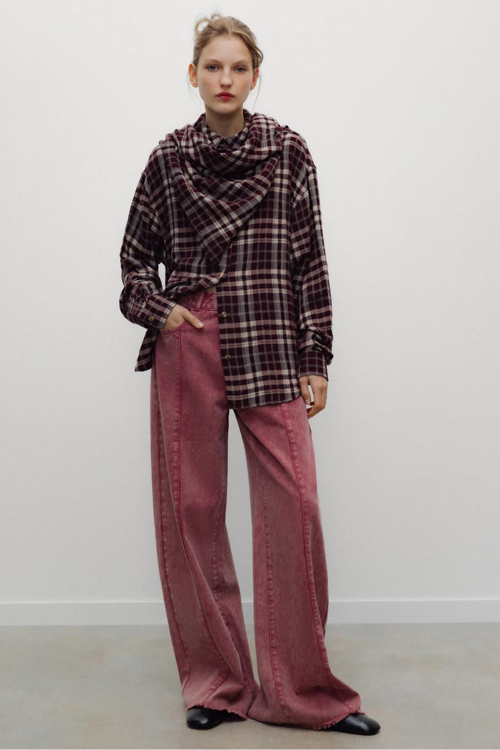Roze dames The New Society wide leg broek van denim met high waist, knoopsluiting en effen
