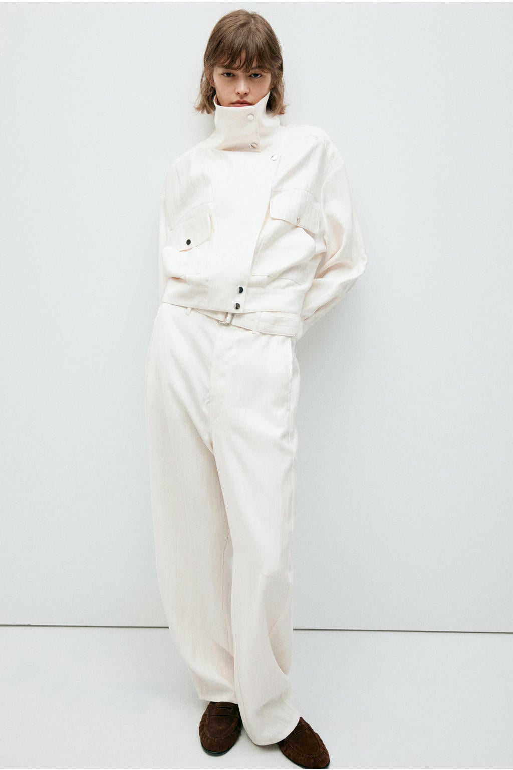 Ecru dames Mango straight leg broek van viscose met rits, haak- en knoopsluiting en effen