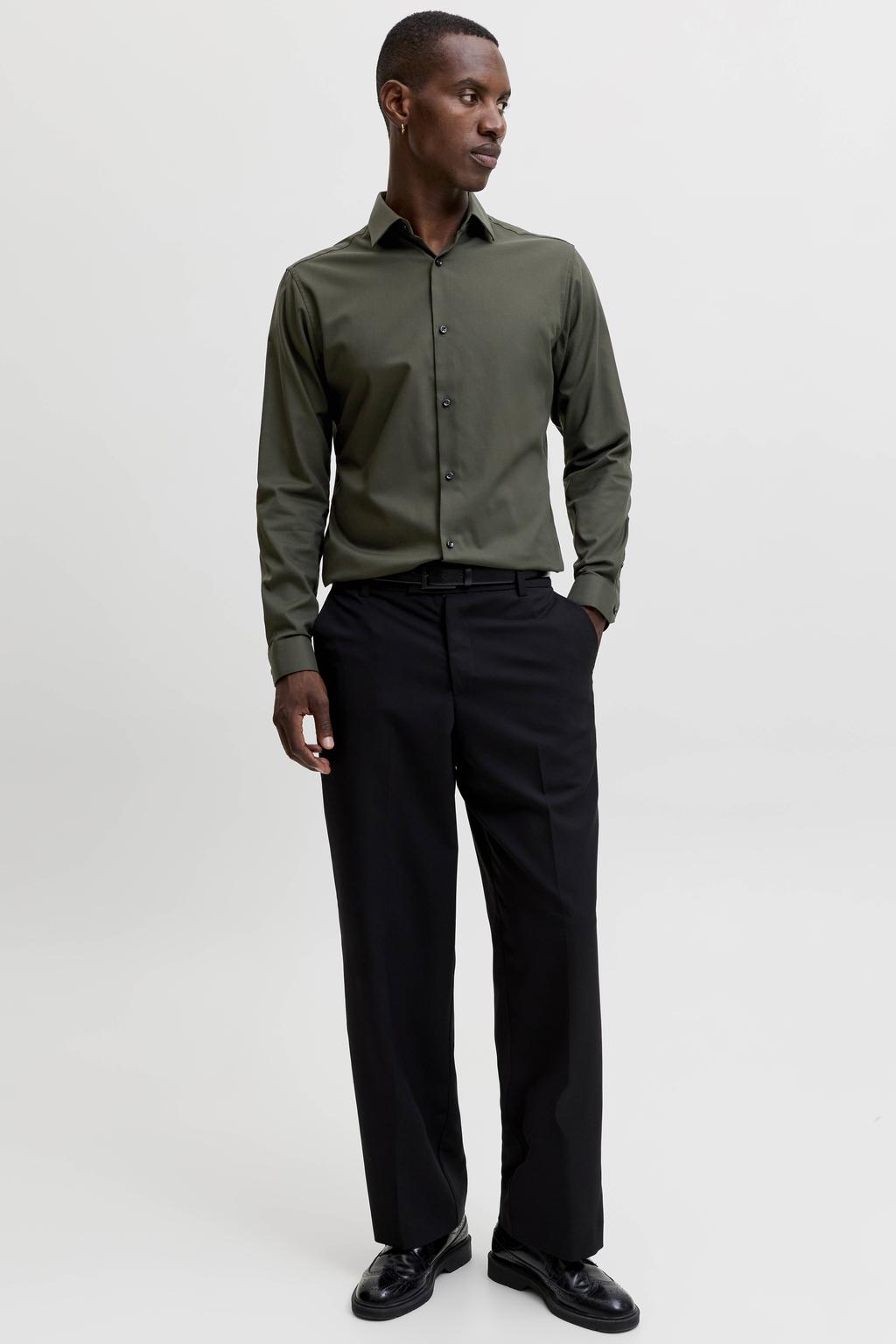 Donkergroene heren JACK & JONES PREMIUM slim fit overhemd van katoen met effen, lange mouwen en klassieke kraag