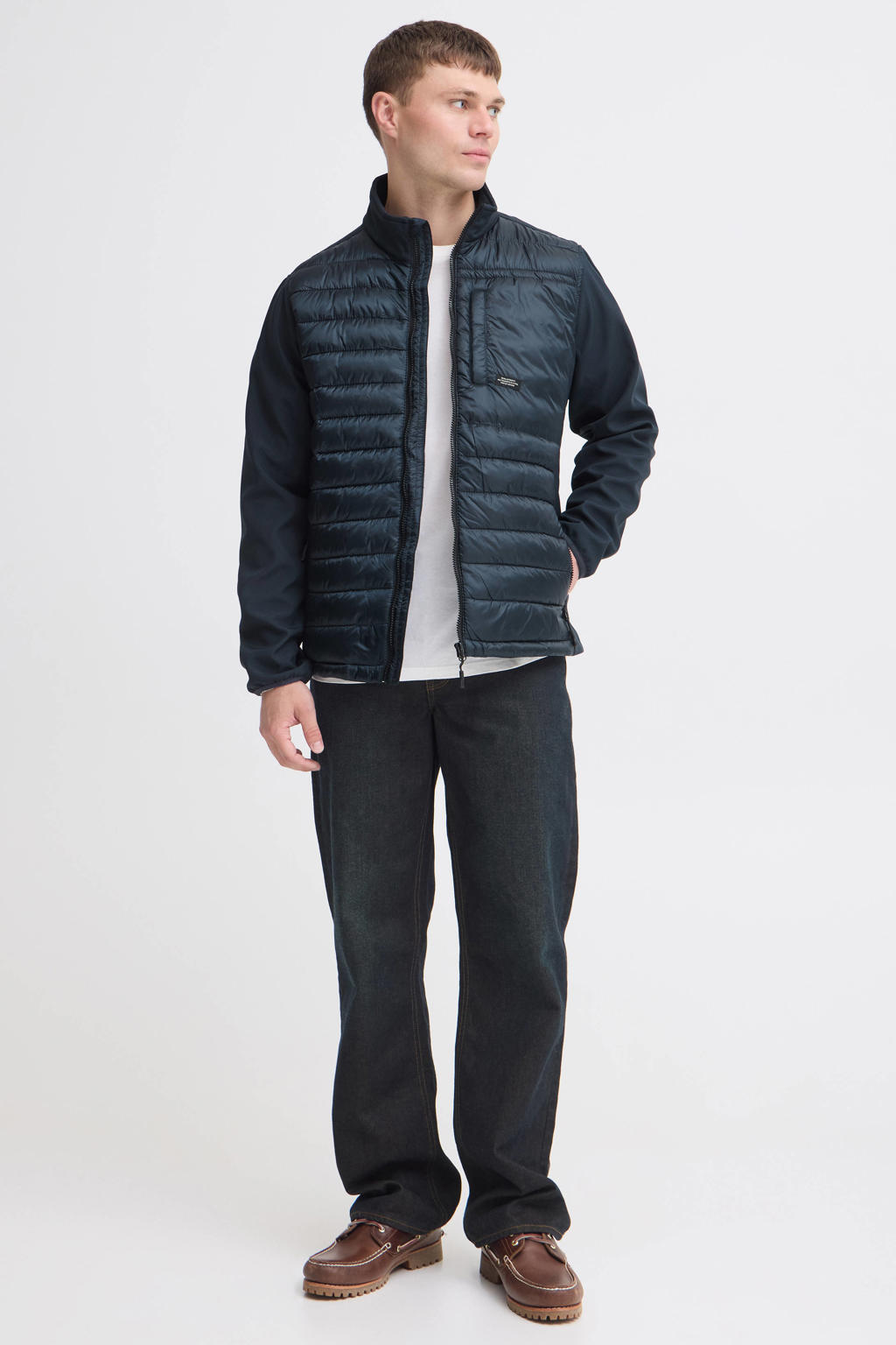 Donkerblauwe heren Blend quilted jas van polyester met effen, lange mouwen, opstaande kraag, ritssluiting en doorgestikte details