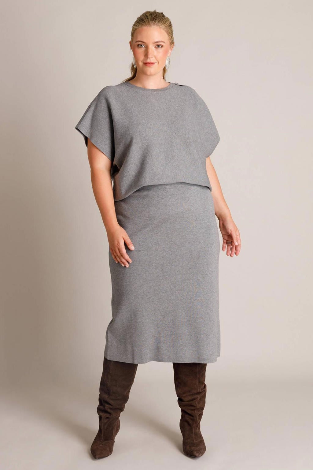 Yest Curve midi rok Plus Size - grijs