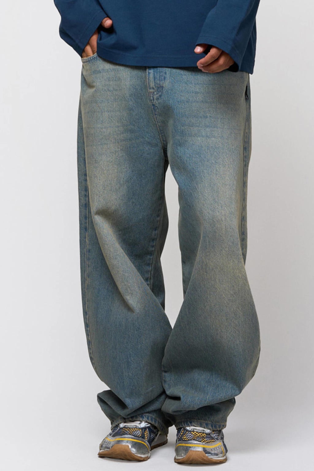 Equalité Julian baggy jeans met borduursels - blauw