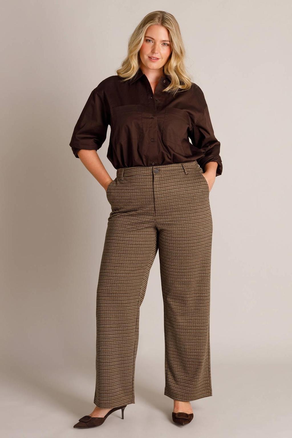 Bruin en zwarte dames Yest Curve slim fit geruite broek Plus Size met regular waist