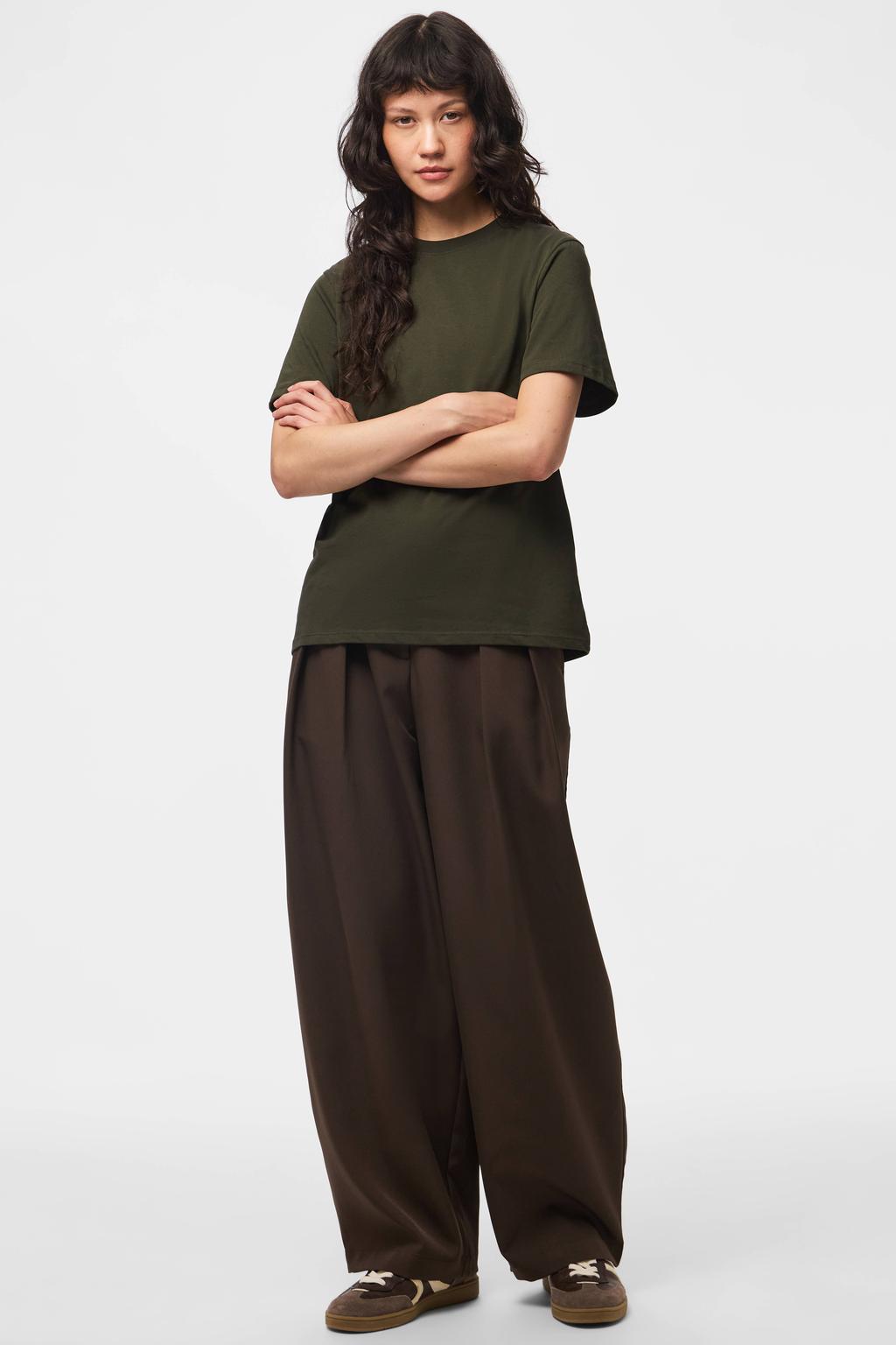 Donkergroene dames PIECES oversized T-shirt van katoen met effen, korte mouwen en ronde hals
