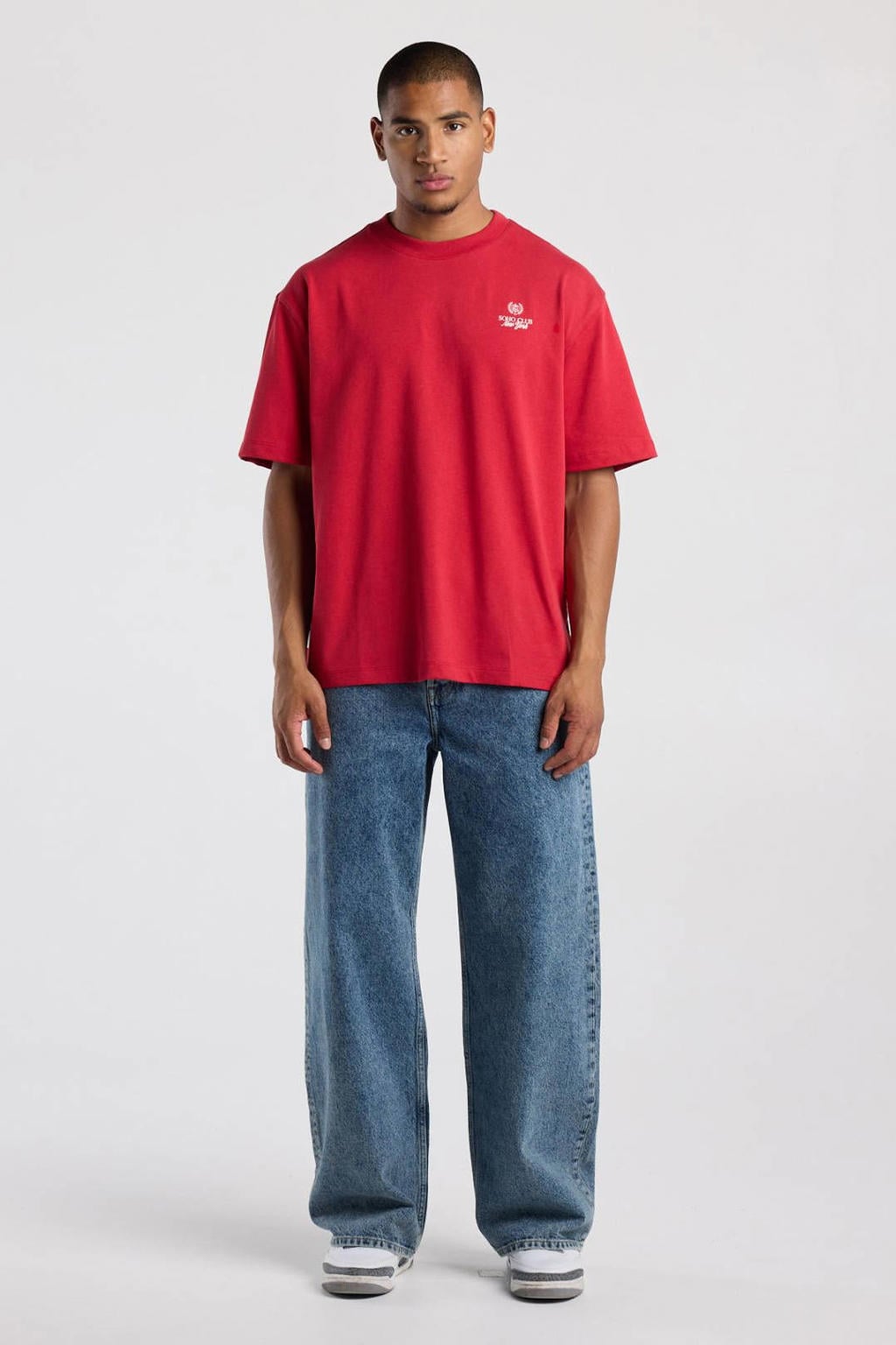 America Today relaxed fit T-shirt met backprint - red port