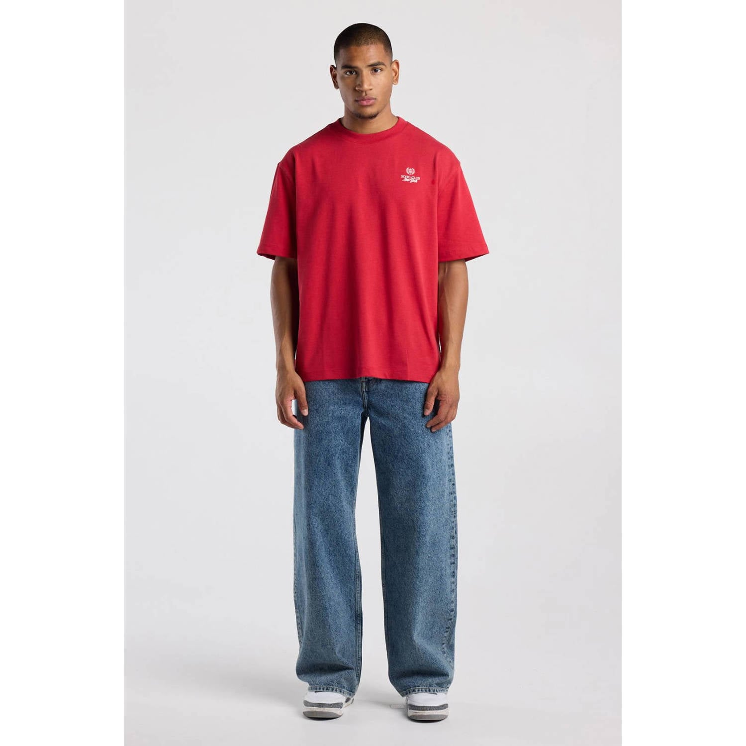 America Today relaxed fit T-shirt met backprint red port