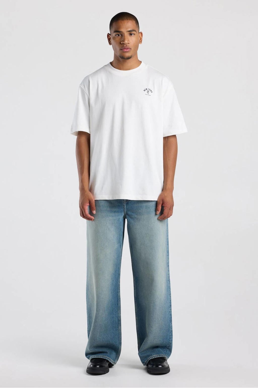 America Today relaxed fit T-shirt met backprint - ecru