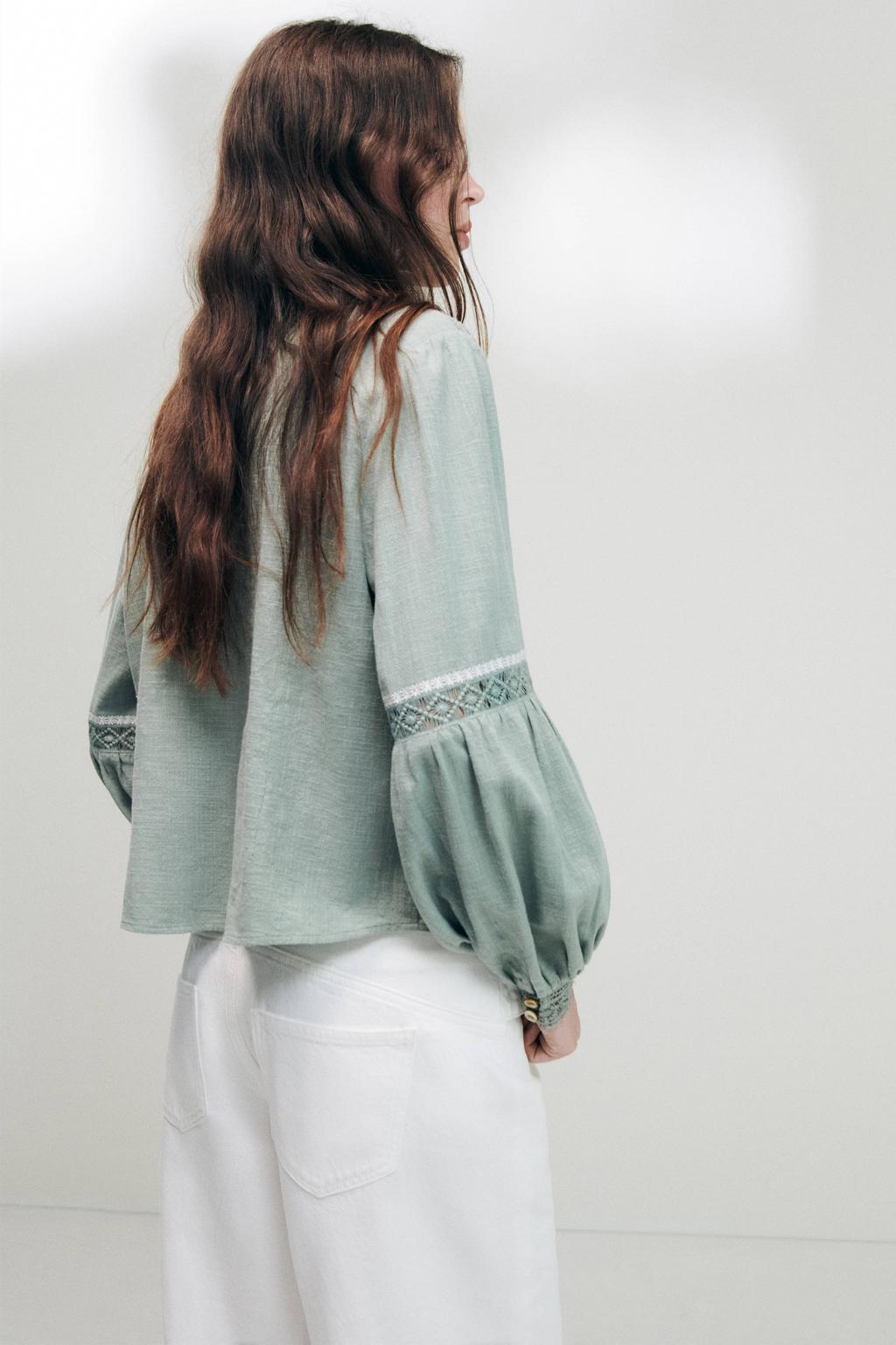 Groene meisjes MANGO TEEN blouse van katoen met effen, lange mouwen, ronde hals, knoopsluiting en borduursels