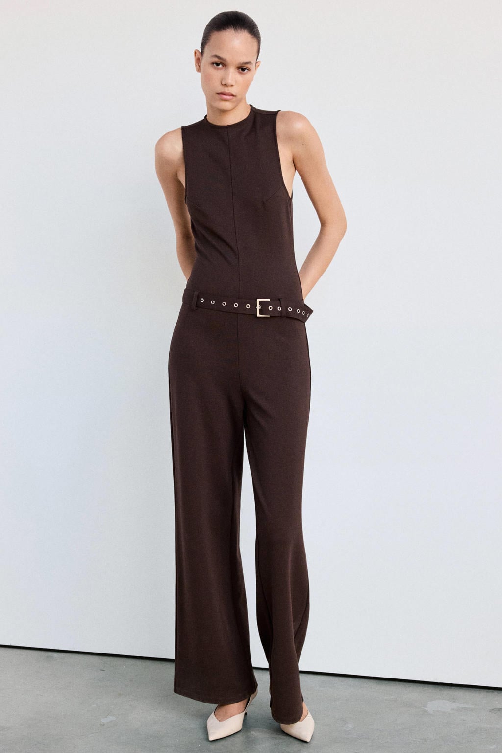 Mango jumpsuit met ceintuur - bruin