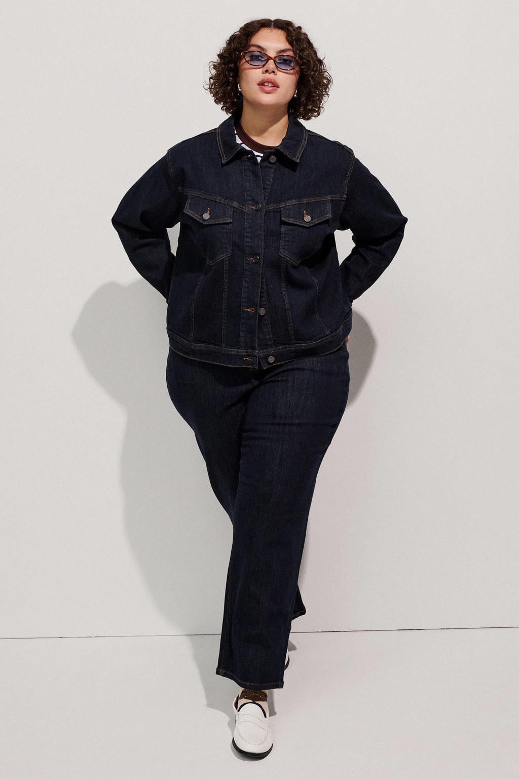 Dark blue denim dames Zizzi high waist straight leg jeans Plus Size van denim met rits- en knoopsluiting en effen
