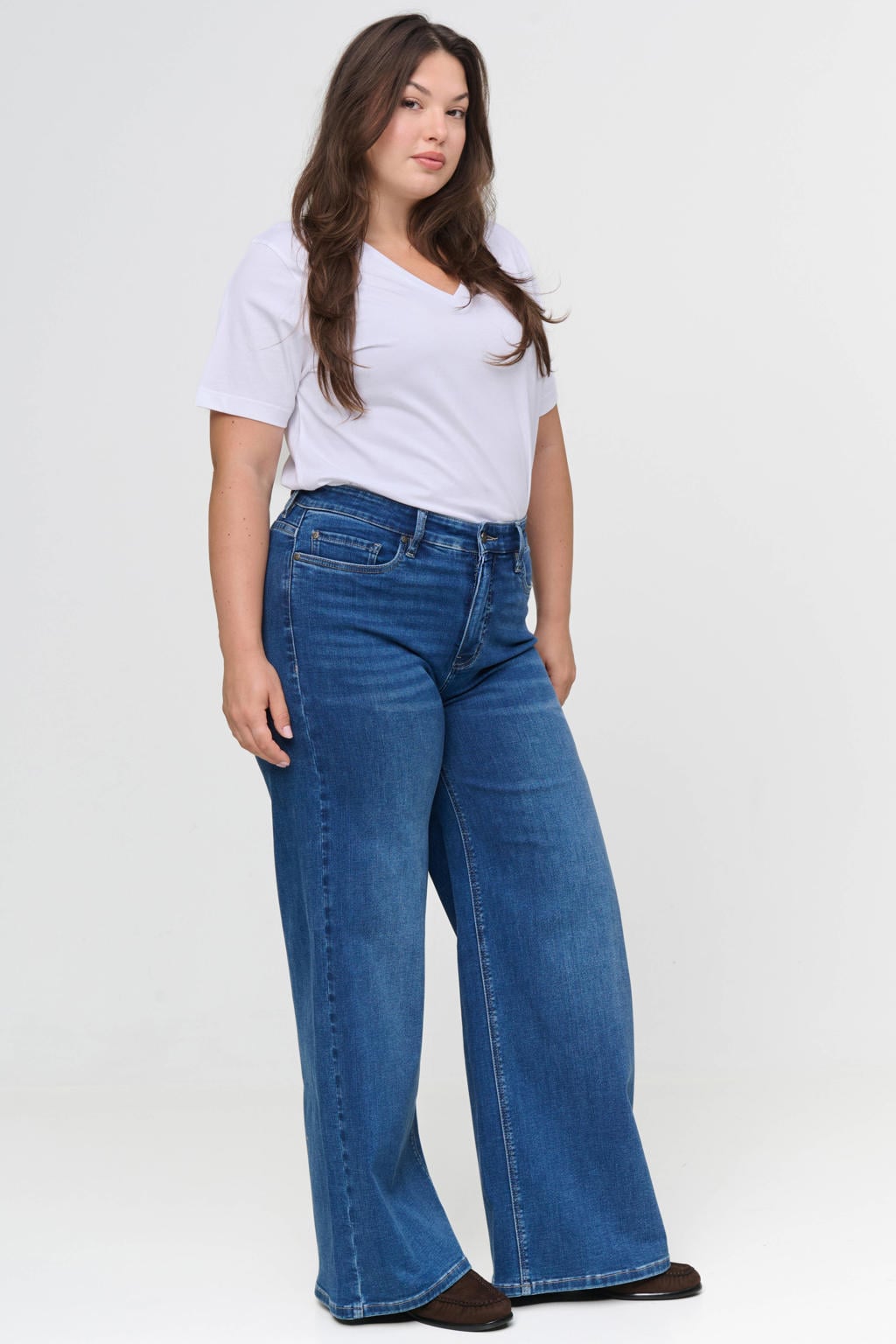 Medium blue denim dames Fox Factor Plus Size wide leg jeans medium van denim met high waist, rits- en knoopsluiting en effen