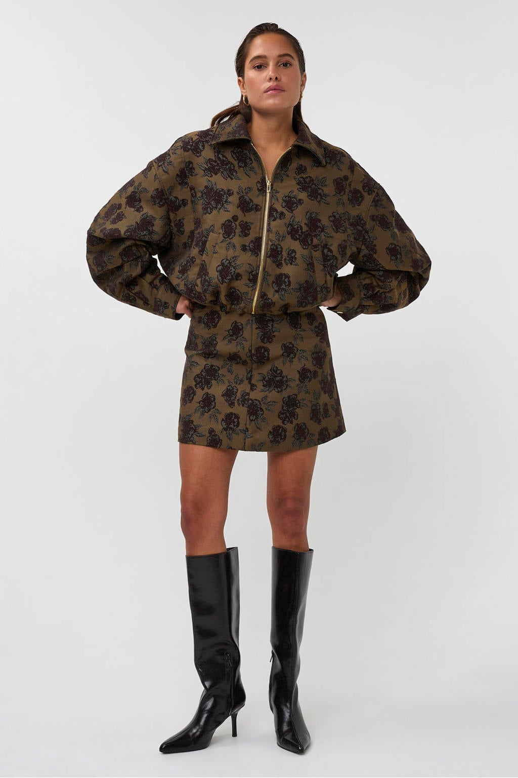 Groene dames AMAYA Amsterdam gebloemde jas van polyester met lange mouwen en ritssluiting