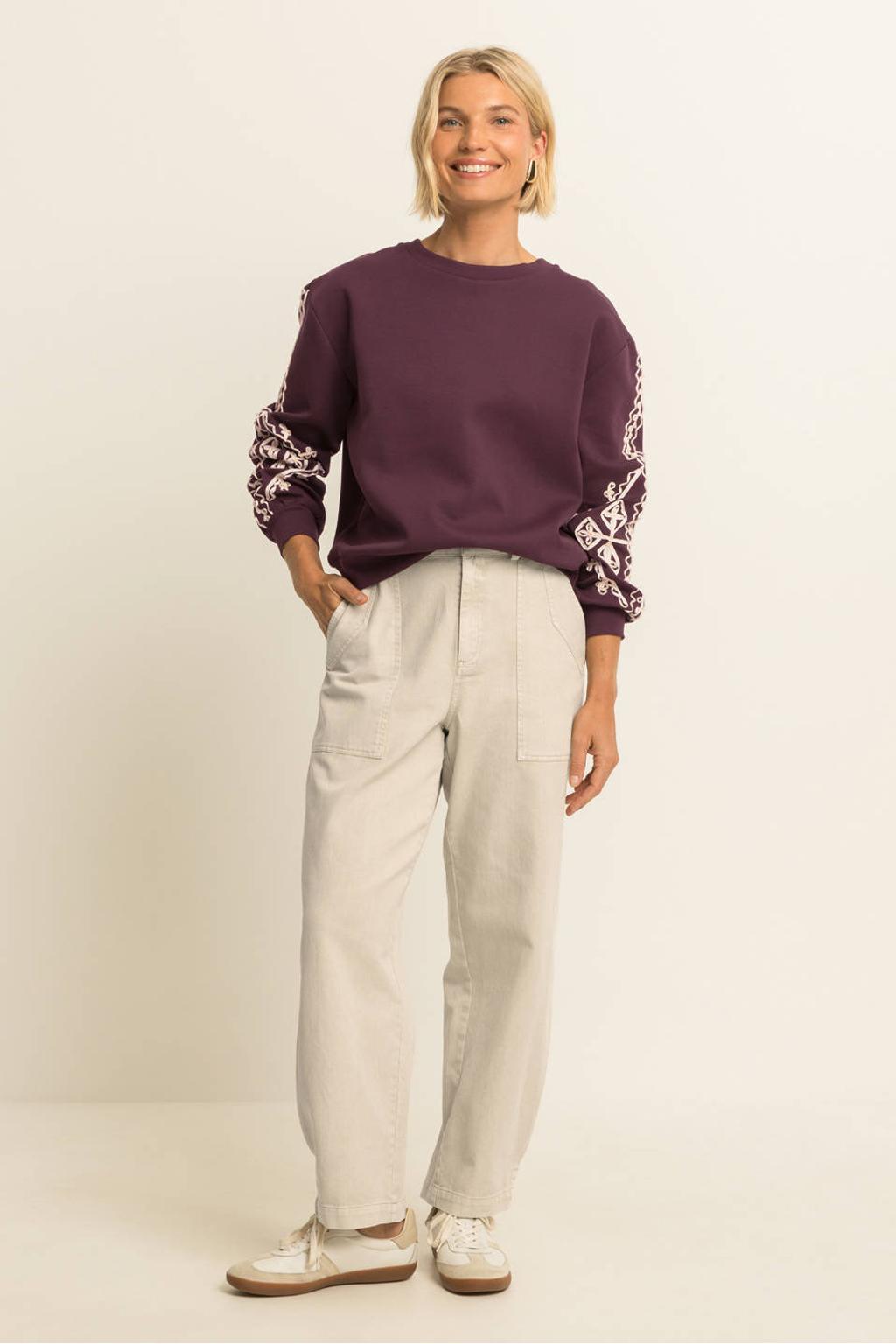 Roodbruine dames Expresso sweater bruin van polyester met effen, lange mouwen, ronde hals en borduursels