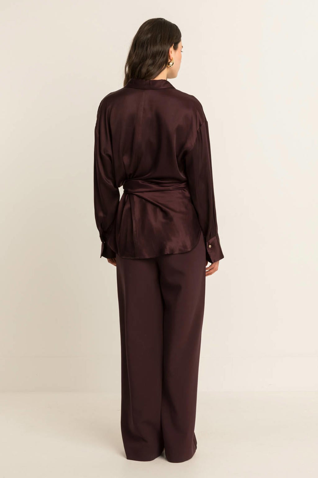 Donkerblauwe dames Expresso blouse van cupro met effen, lange mouwen, klassieke kraag en knoopsluiting