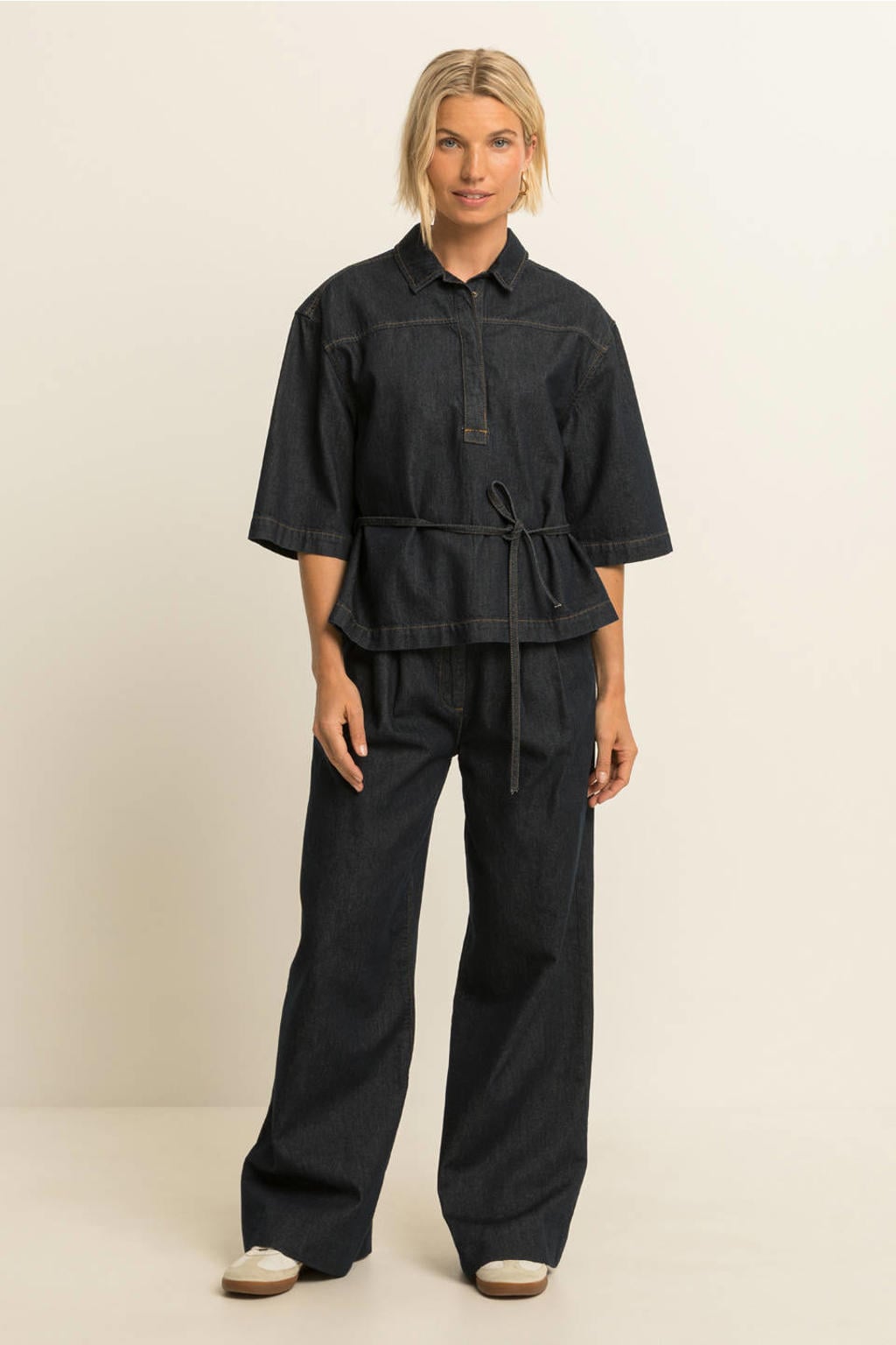 Expresso denim blousetop met ceintuur - donkerblauw