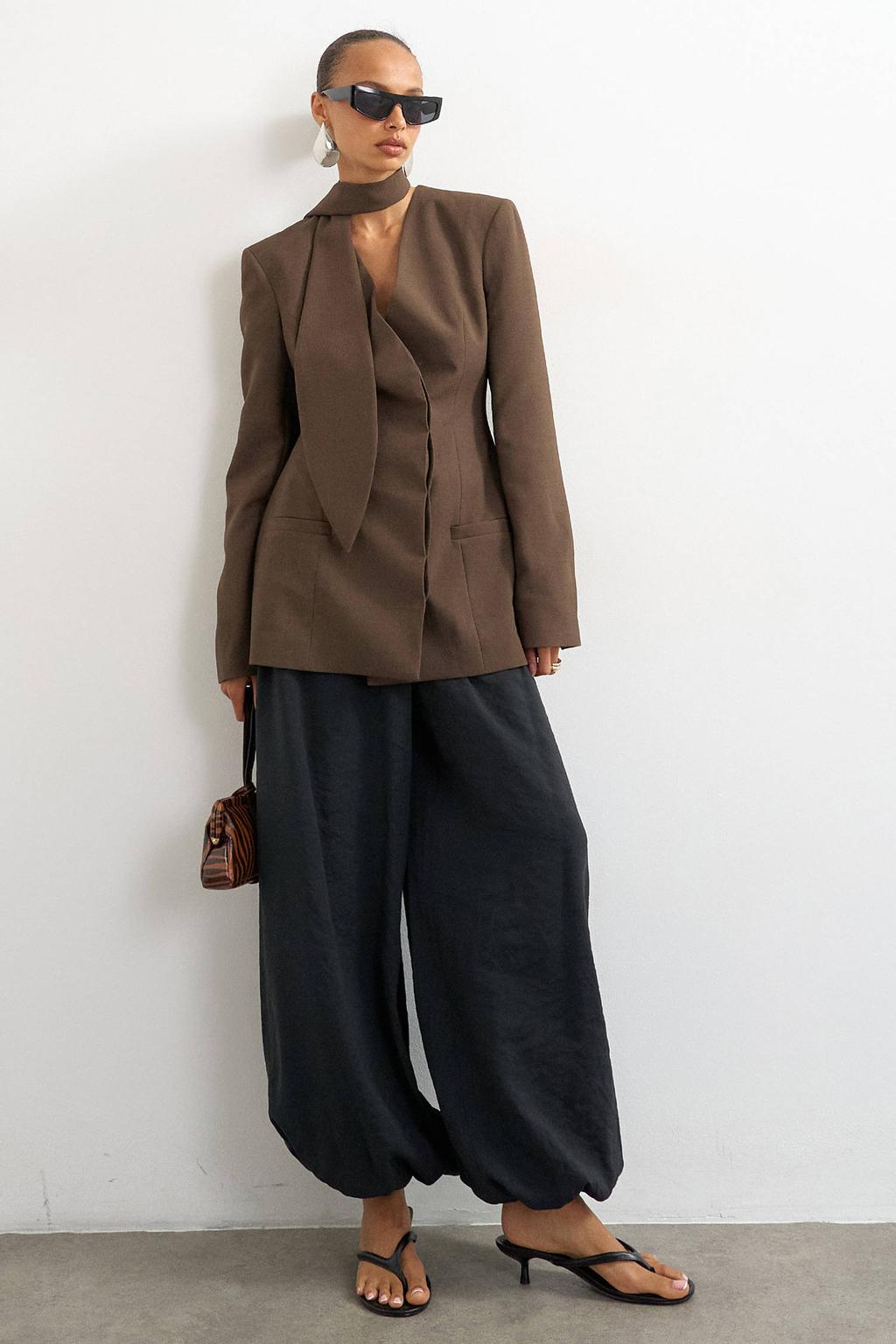 Donkerblauwe dames TOPSHOP getailleerde blazer van polyester met effen, lange mouwen, reverskraag, knoopsluiting en schoudervulling
