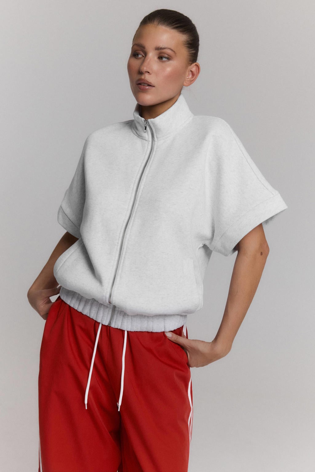 Grijs melange dames Refined Department oversized sweatvest van polyester met effen, half lange mouwen, opstaande kraag, ritssluiting en schoudervulling