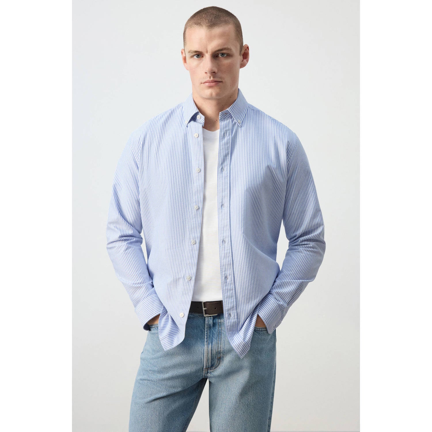 Mango Man regular fit casual overhemd met krijtstreep marine