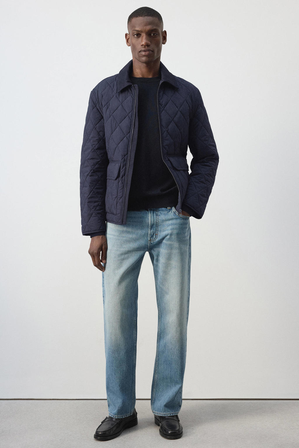 Donkerblauwe heren Mango Man gewatteerde jas van polyester met effen, lange mouwen, ritssluiting en doorgestikte details