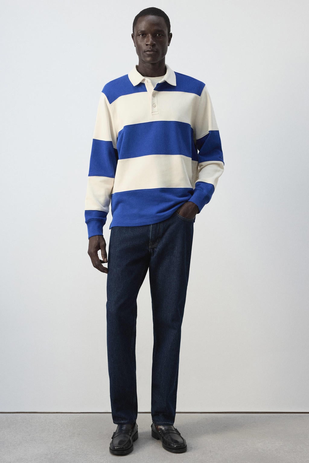 Blauwe heren Mango Man van sweat materiaal met strepenprint, lange mouwen, polo kraag, knoopsluiting en geribde boorden