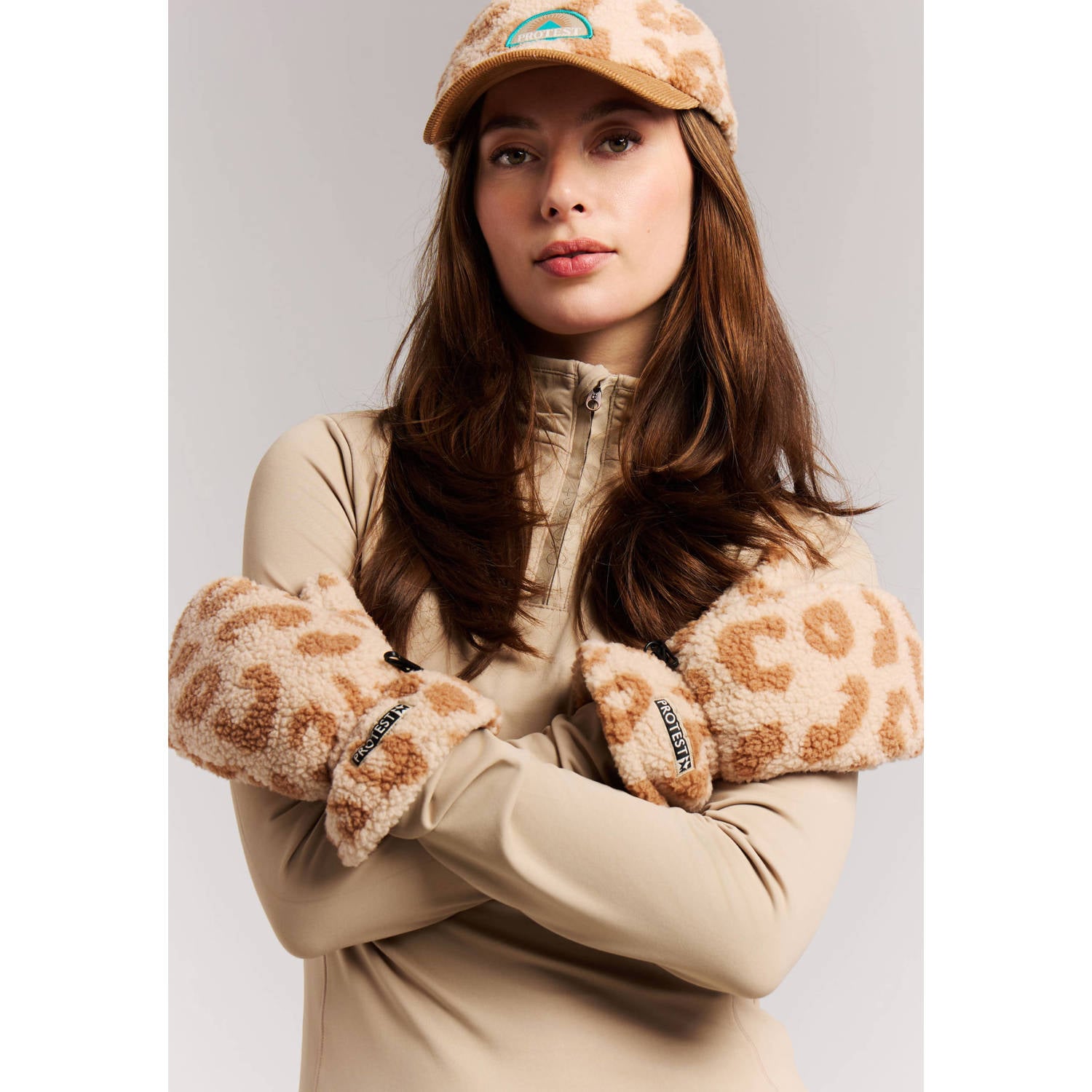 Protest skiwanten met panterprint beige camel