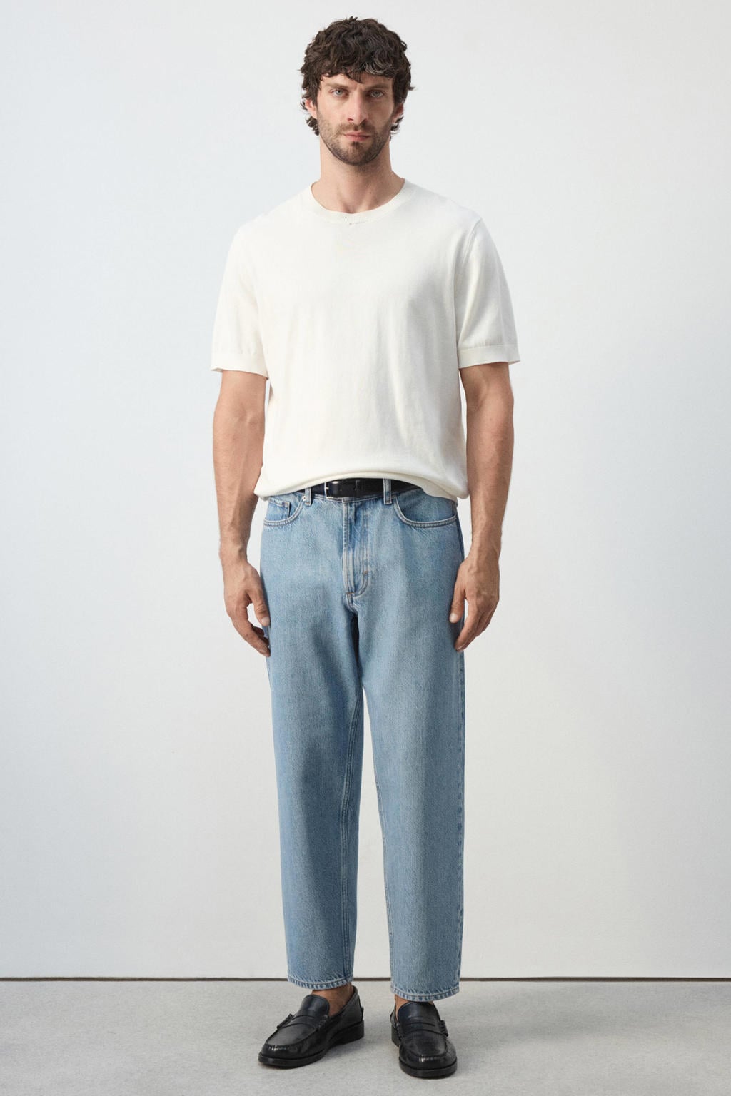 Mango Man Sammy tapered cropped jeans - blauw