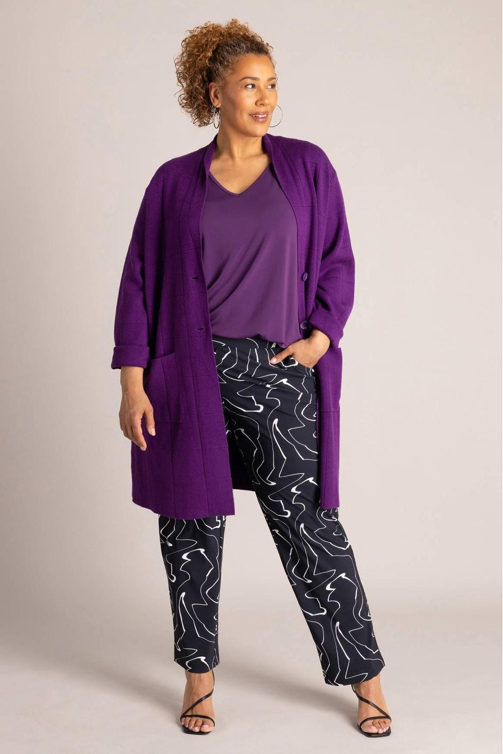 Paarse dames Colletta lange vest Plus Size van viscose met effen, lange mouwen en knoopsluiting