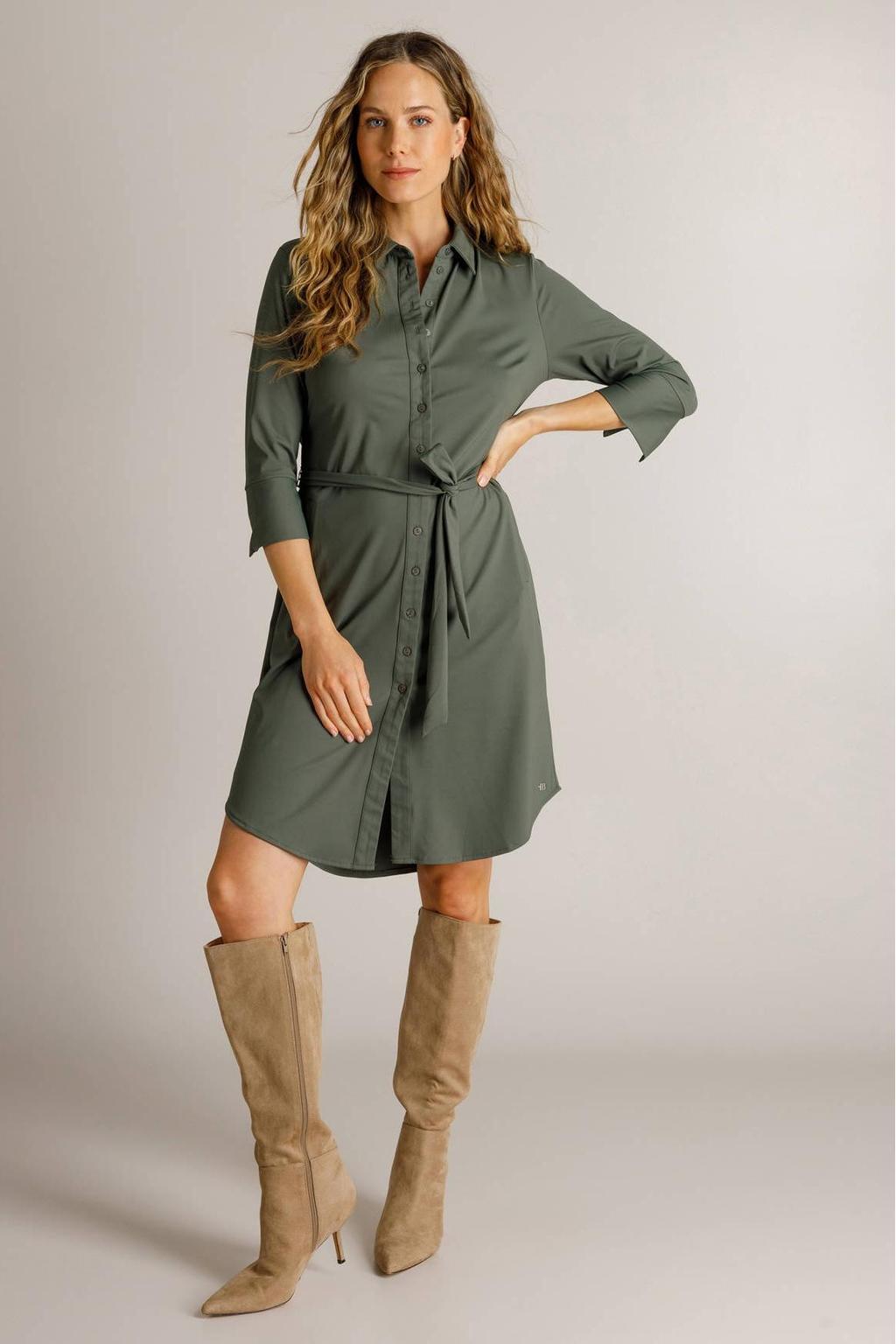 Olijfgroene dames Ivy Beau midi blousejurk van travelstof met driekwart mouwen en klassieke kraag