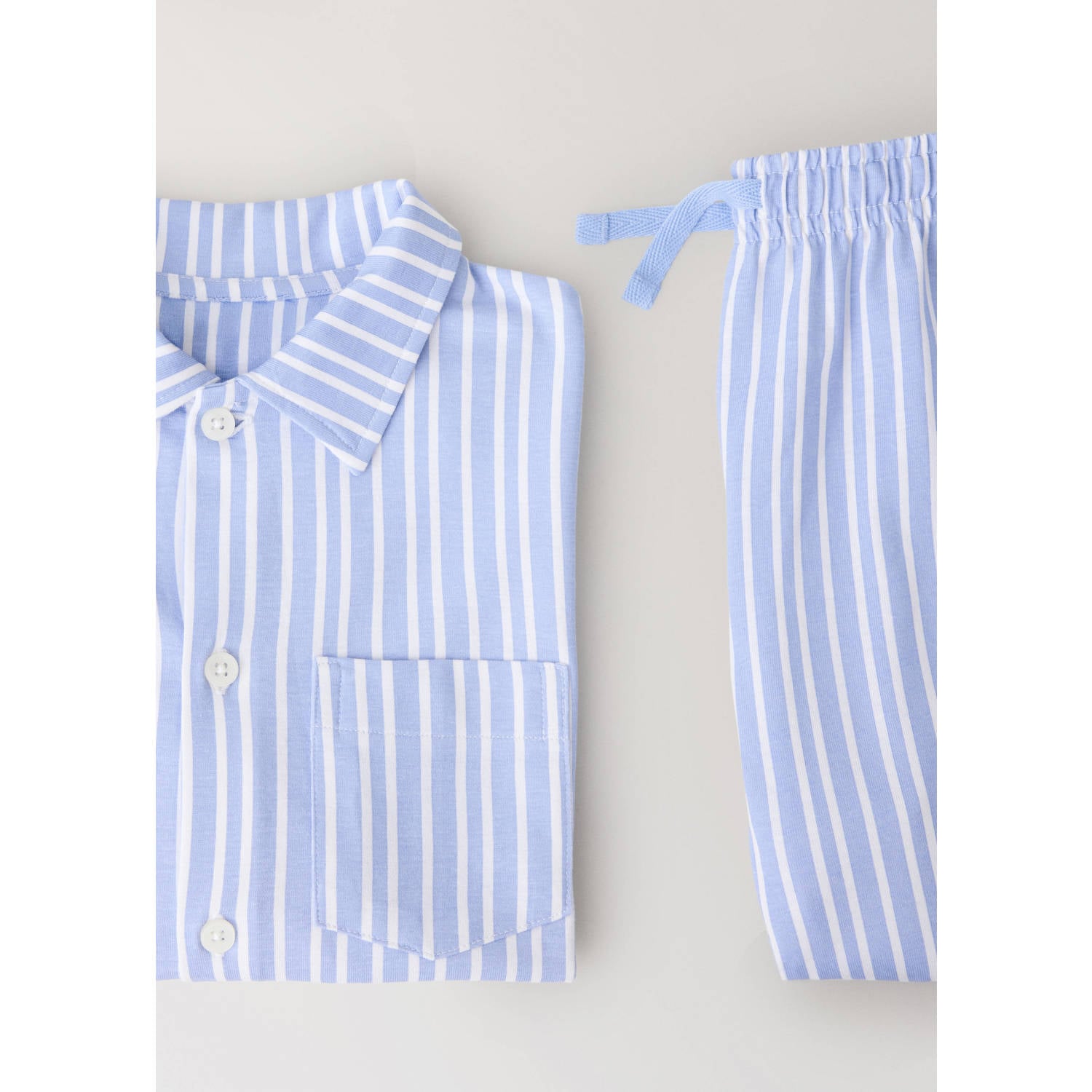 Mango Kids gestreepte pyjama lichtblauw wit