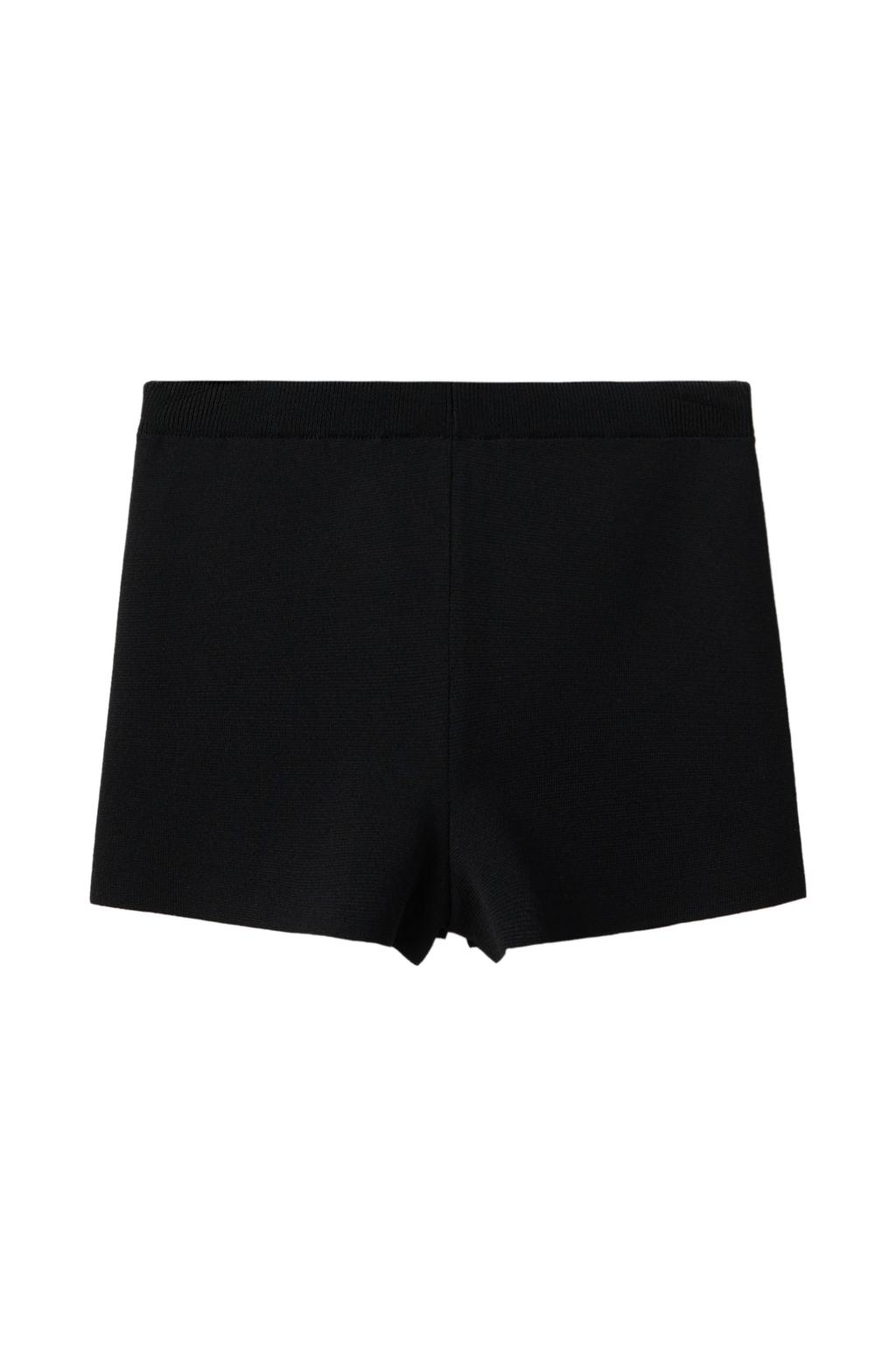 Zwarte dames Mango slim fit casual short van polyamide met regular waist, elastische tailleband en effen