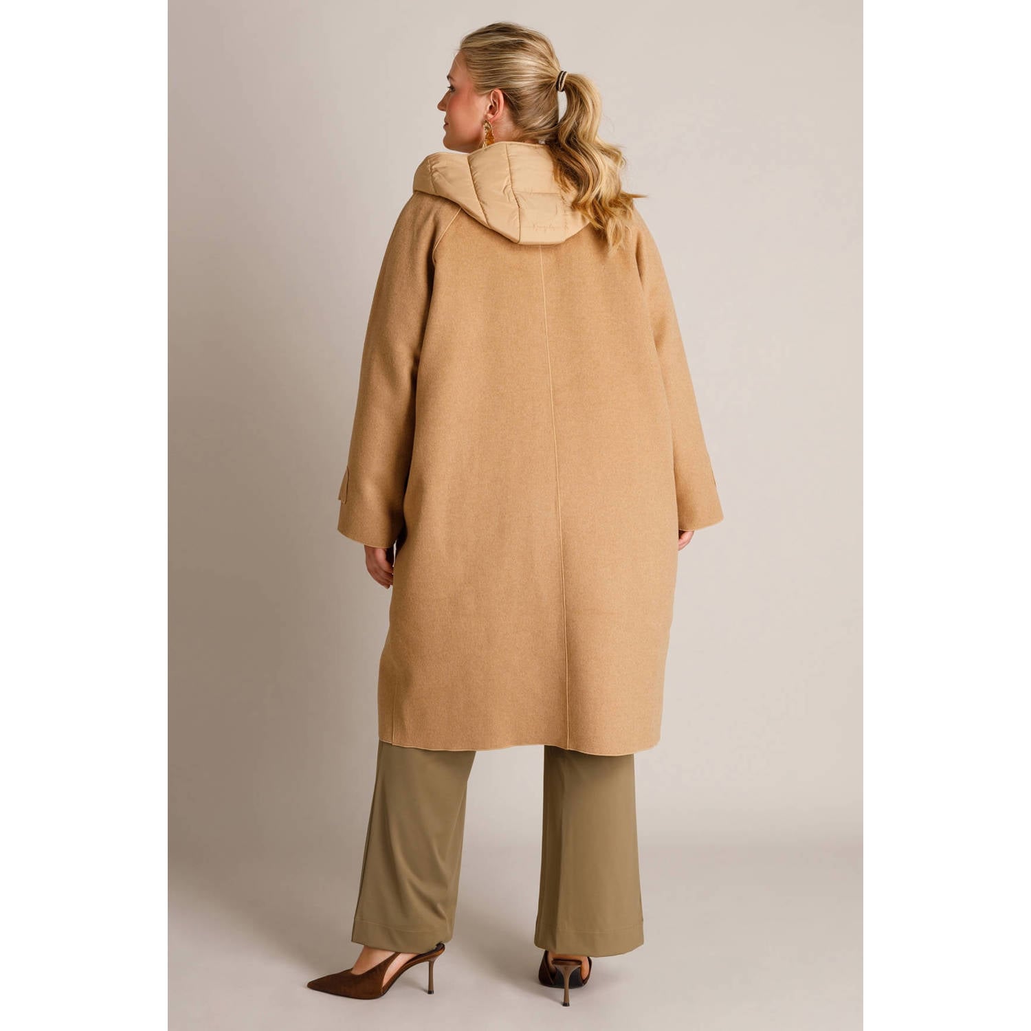 Yest Curve Plus Size wintermantel met wol camel
