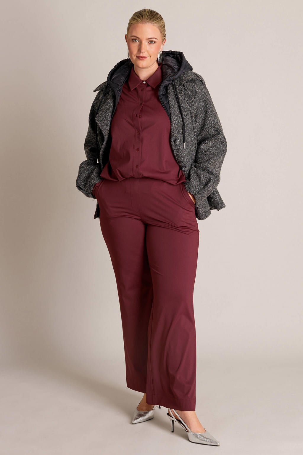 Yest Curve Plus Size winterjas met wol - grijs
