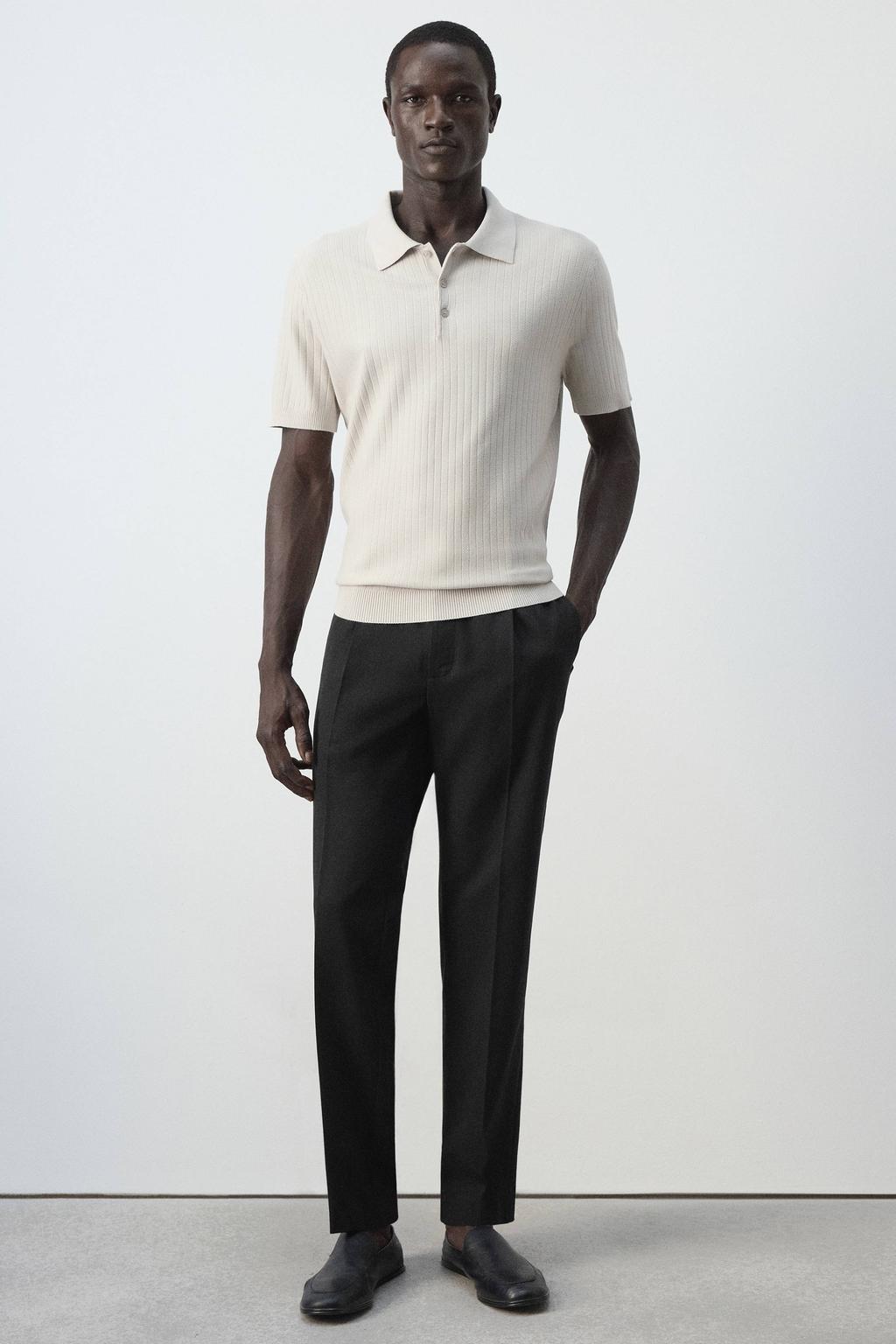 Ecru heren Mango Man regular fit gebreide polo van viscose met effen, korte mouwen en klassieke kraag